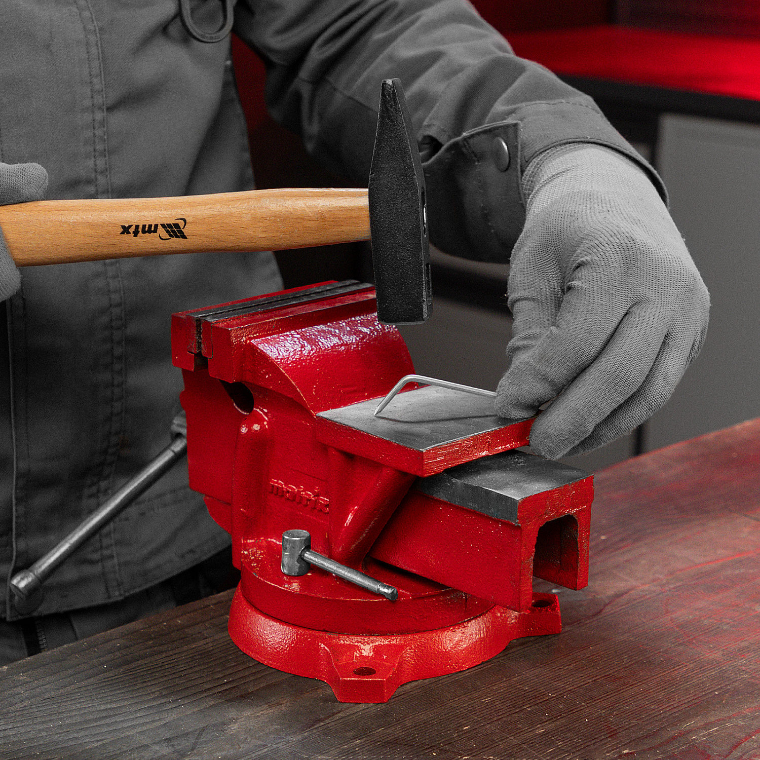 af8fe95a7ea2668461f82d6e6e4646a3dd815c8b_18600_r03