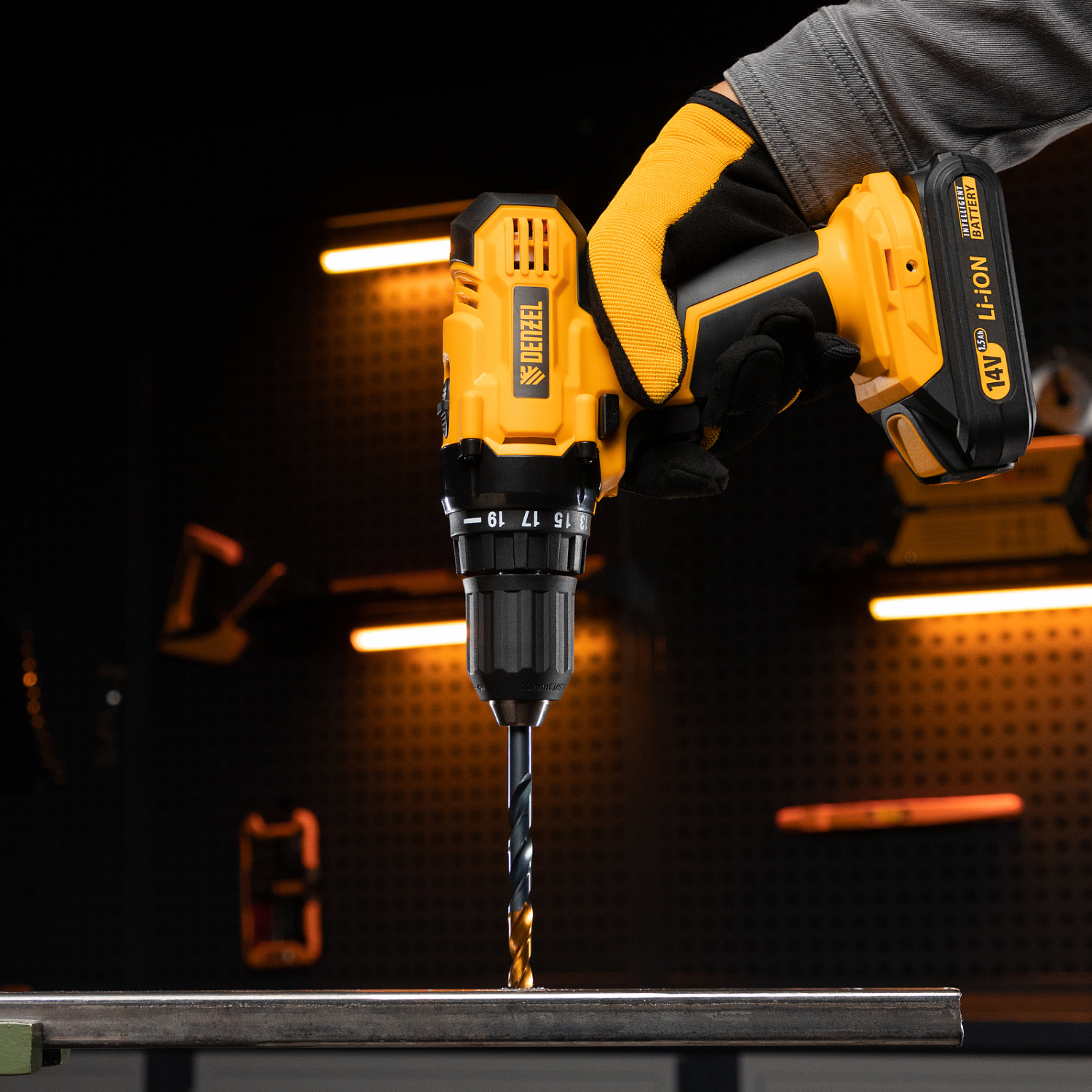 4ea294f5b731b75e24dbac18c3a273cb7ad8c999_717219_4