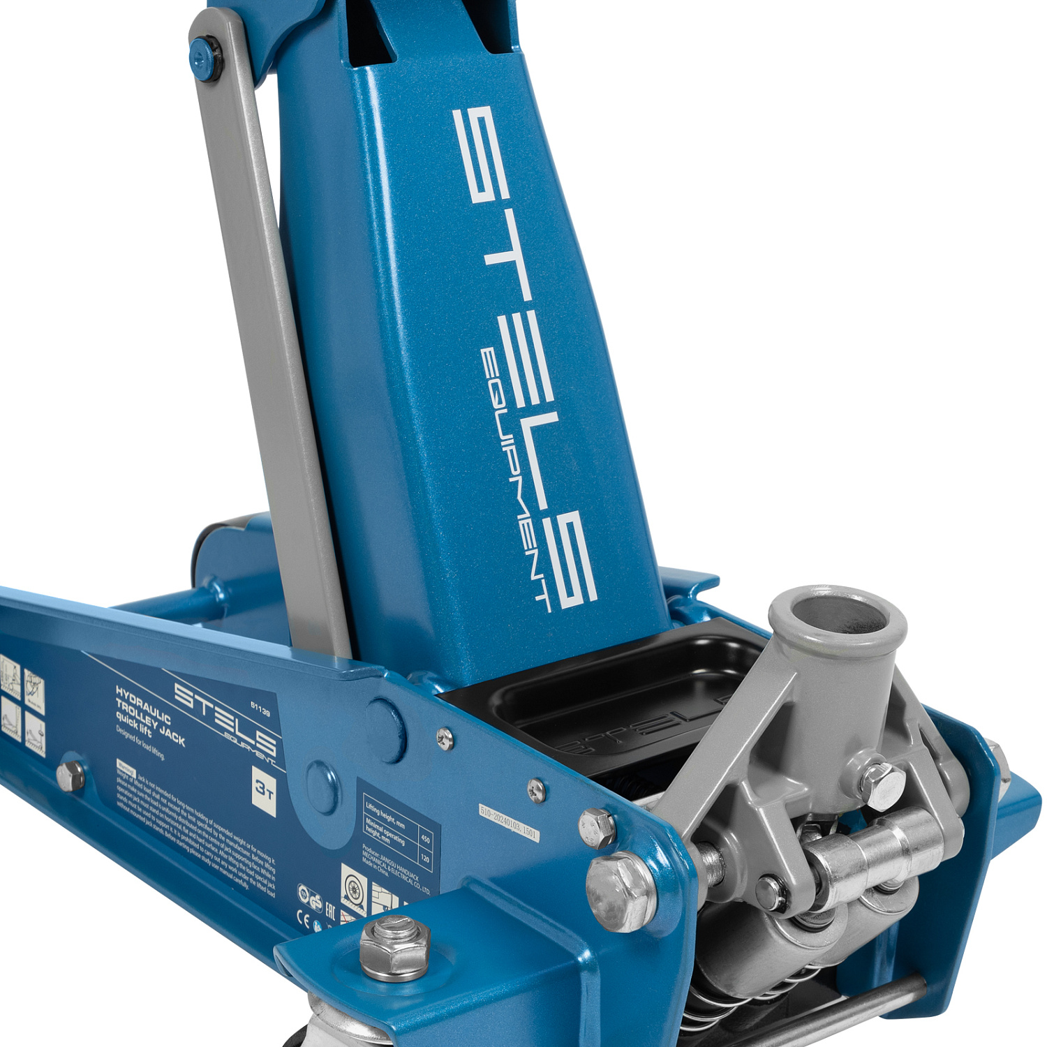 1985a2b3ddee733175060c07c4ec14810956f8bb_51139_008