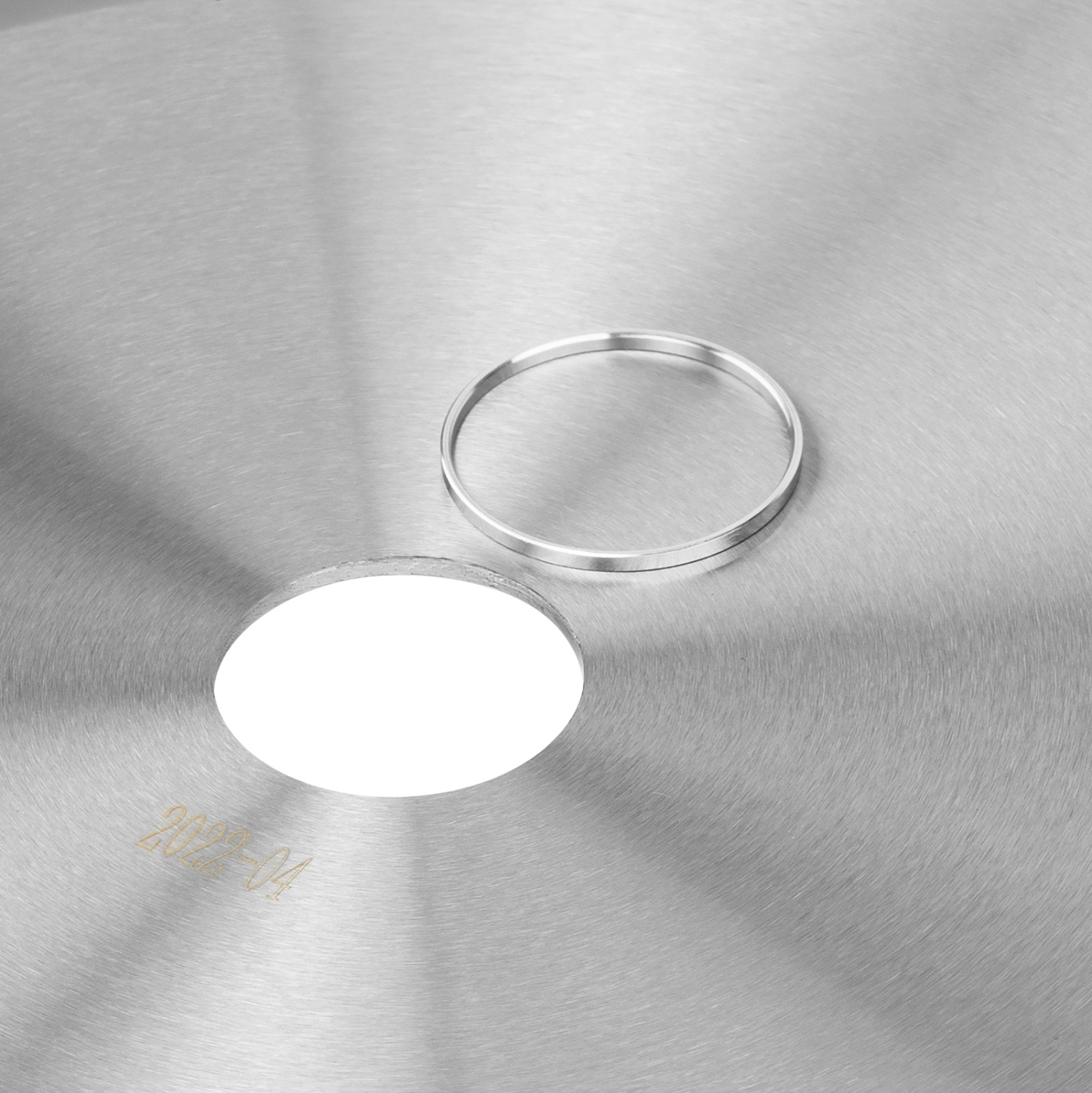 0b8a49c8096f1823265a6423bf73baa4b0d68a66_73333_006