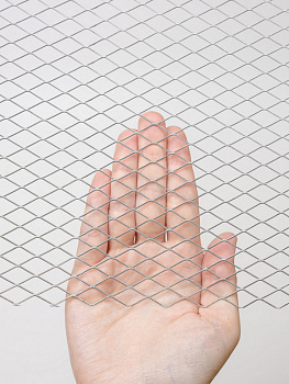 Сетка "Железный слон" ромб 20х8 пер. 0.8х1мм 1250х6000 оцинкованная