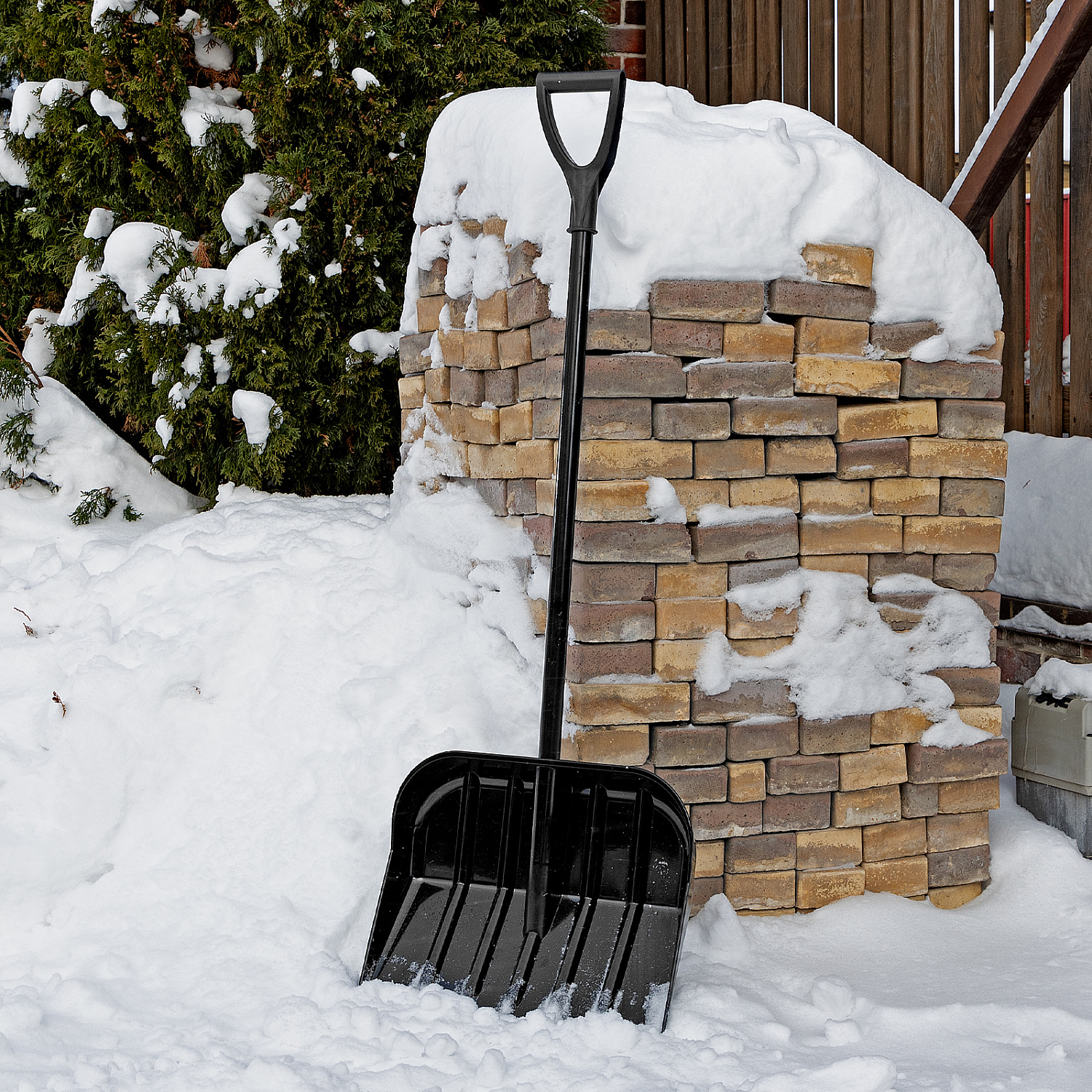 45f7e5994bc1ed67b96f74f262d4ef4bbdda6bd9_61644_004