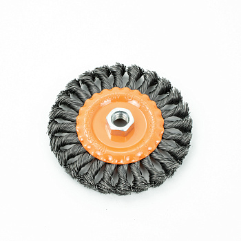 Кордщетка Bohrer дисковая витая жесткая 125 мм (толщ. проволоки 0,5 мм, гайка М14) для УШМ (60/1)