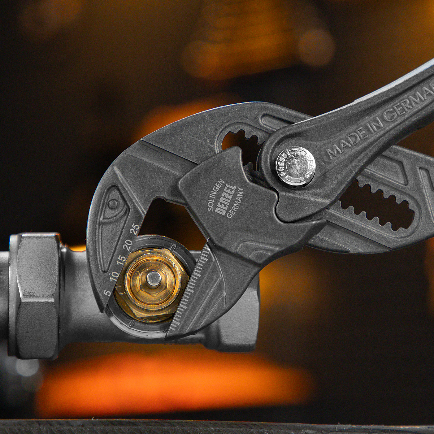 52ce001152c61d9ed0c6d1afecf8f8bc30cc1210_17910_002