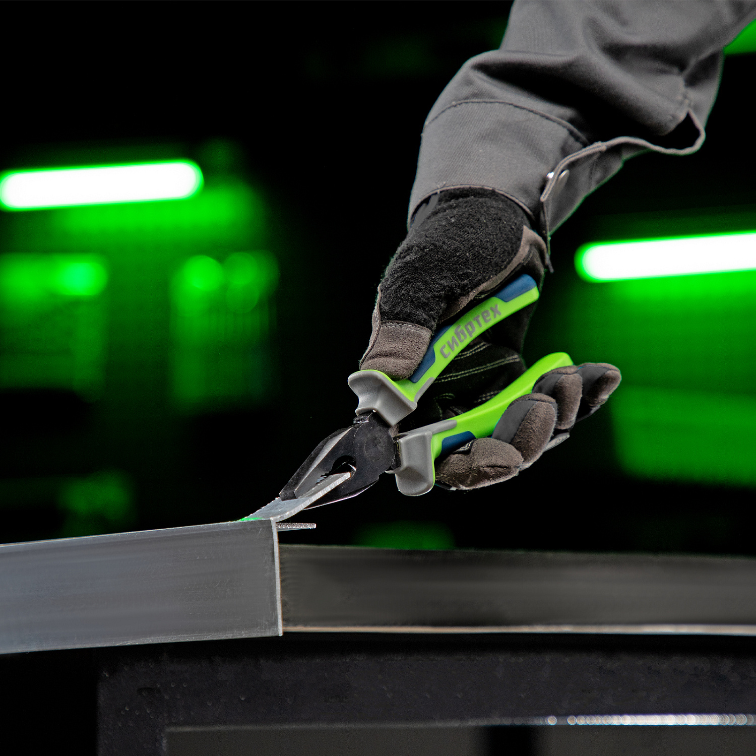 c8f73c22bc572f7cdfee4f08807c6d200370cc33_17054_r01 c8f73c22bc572f7cdfee4f08807c6d200370cc33_17054_r01