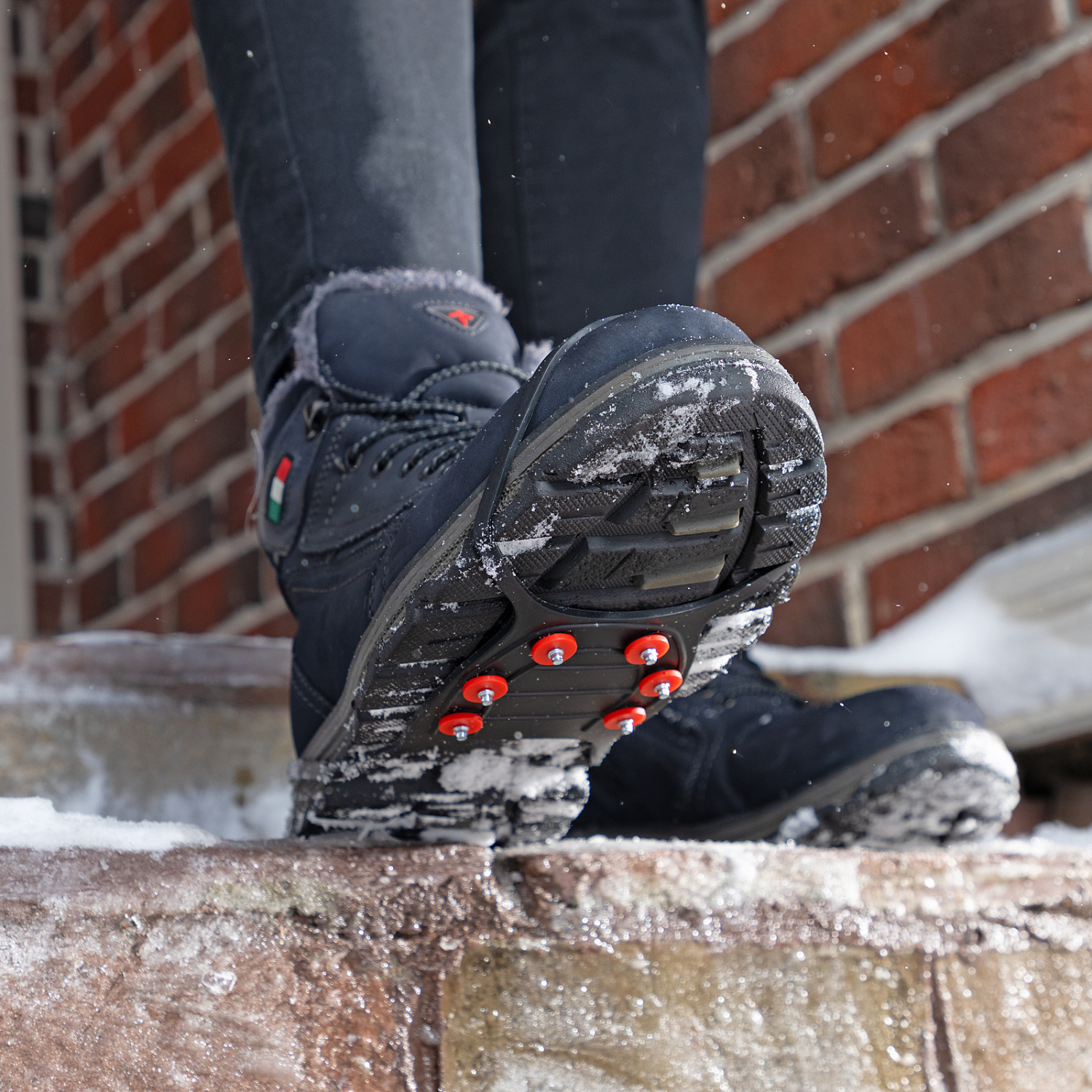 8e26e11051c27ad56cb7de9c0a978305eff3fe39_695025_r03