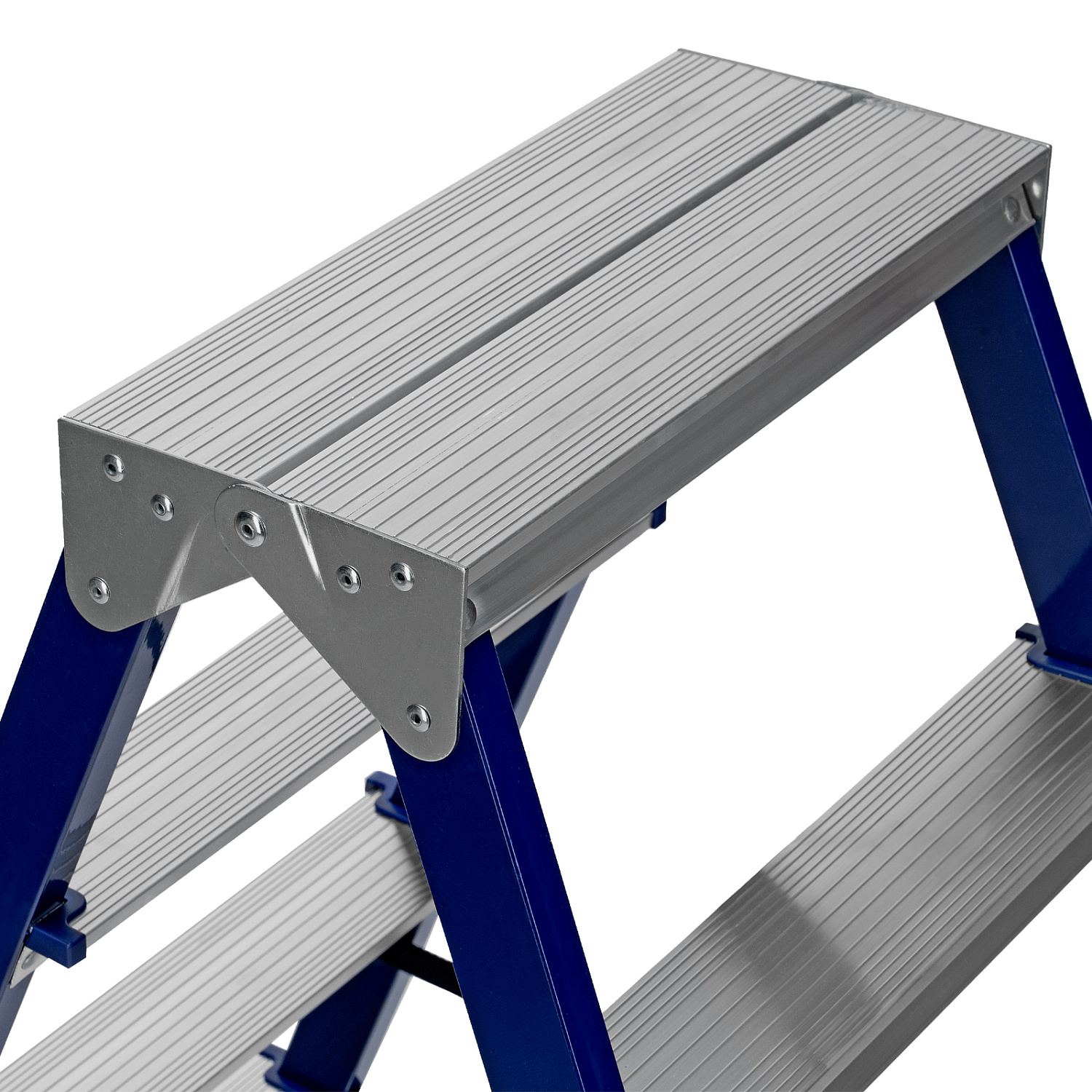 cfa248b767a1c110e3c846399d351611dc8448a3_97935_005