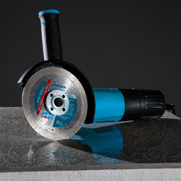 ac0ffd9f50c2e6a621ff75510a29e13c07debdf2_73036_r2