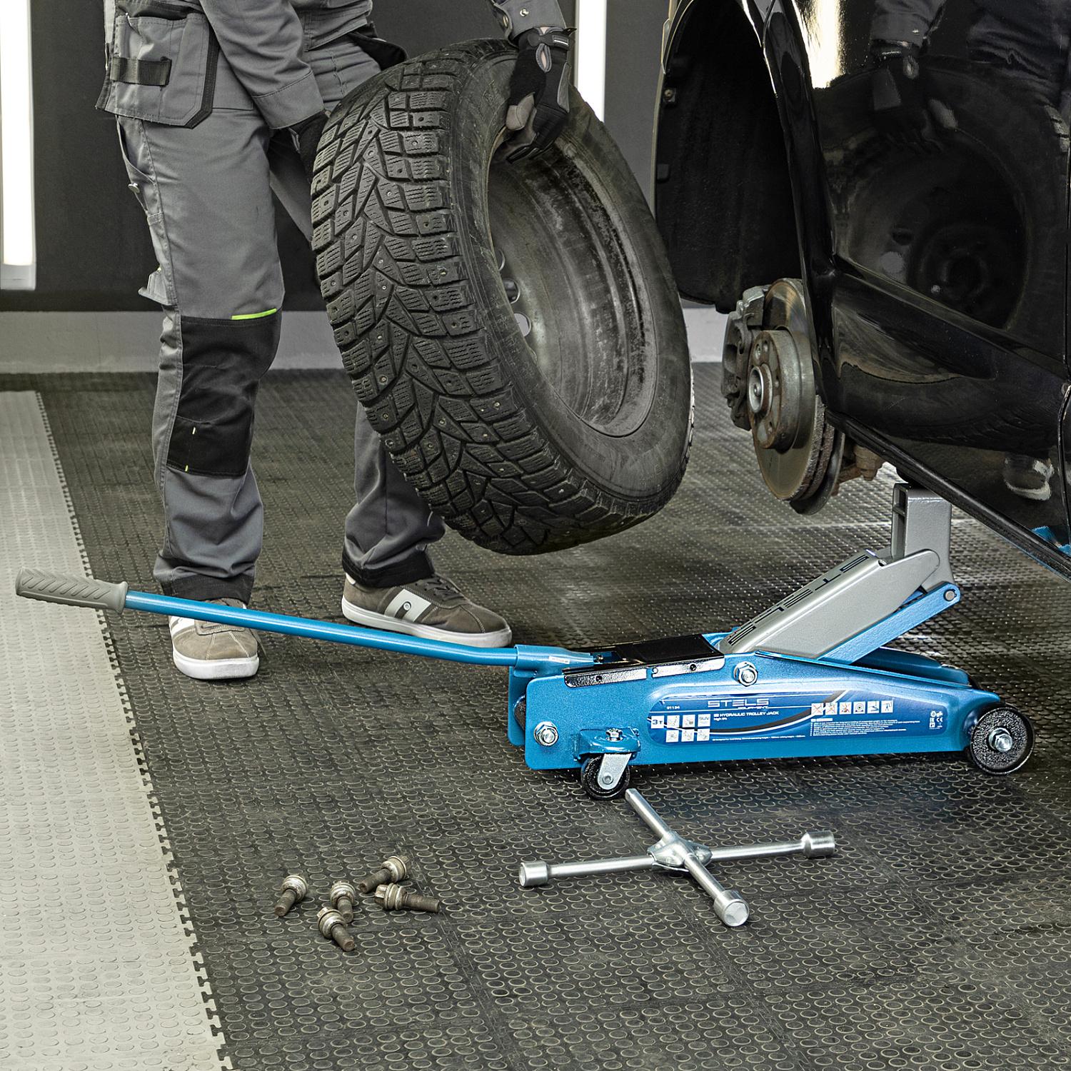 37e7ad6bd1e0244f6fb2d061fb2010447f7d27f6_51134_r02