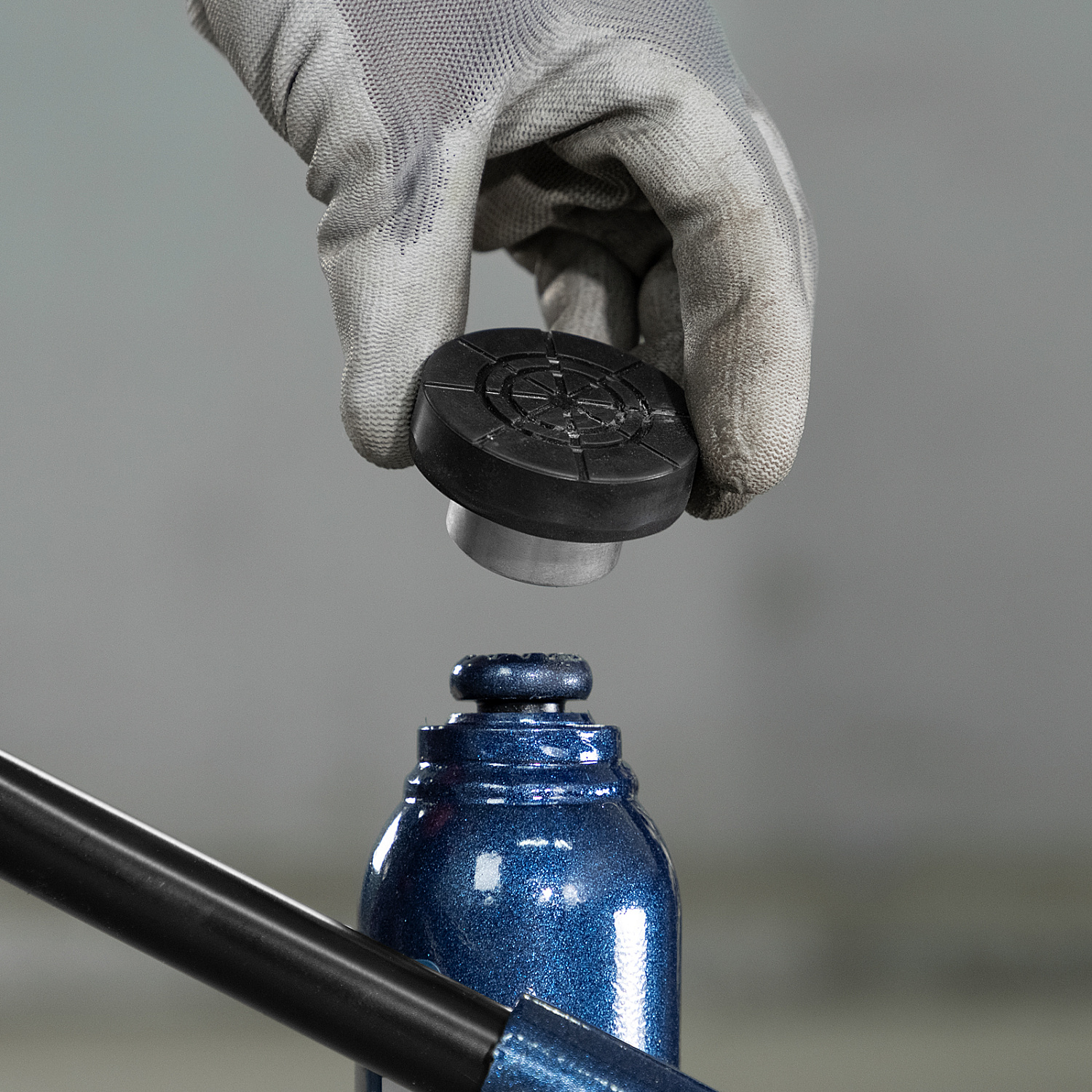 Резиновая опора для бутылочных домкратов, D штока 32 мм Matrix Россия