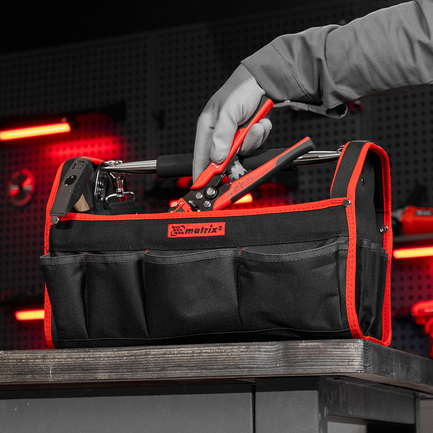 b371778b3c27a5908d35734551074114b8cfaf10_90257_005