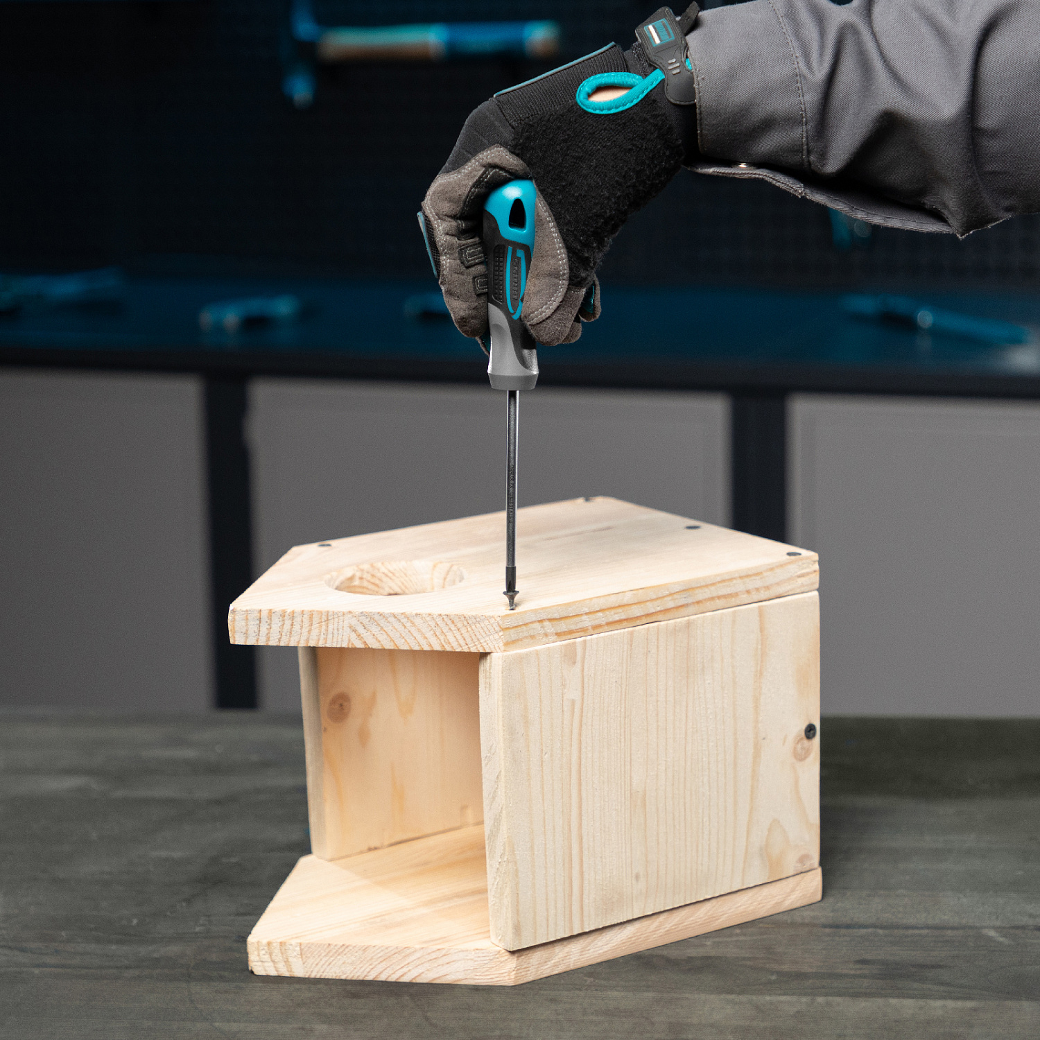 c968379def7a32f8ff27f99c261e41df669c3a2e_12166_4