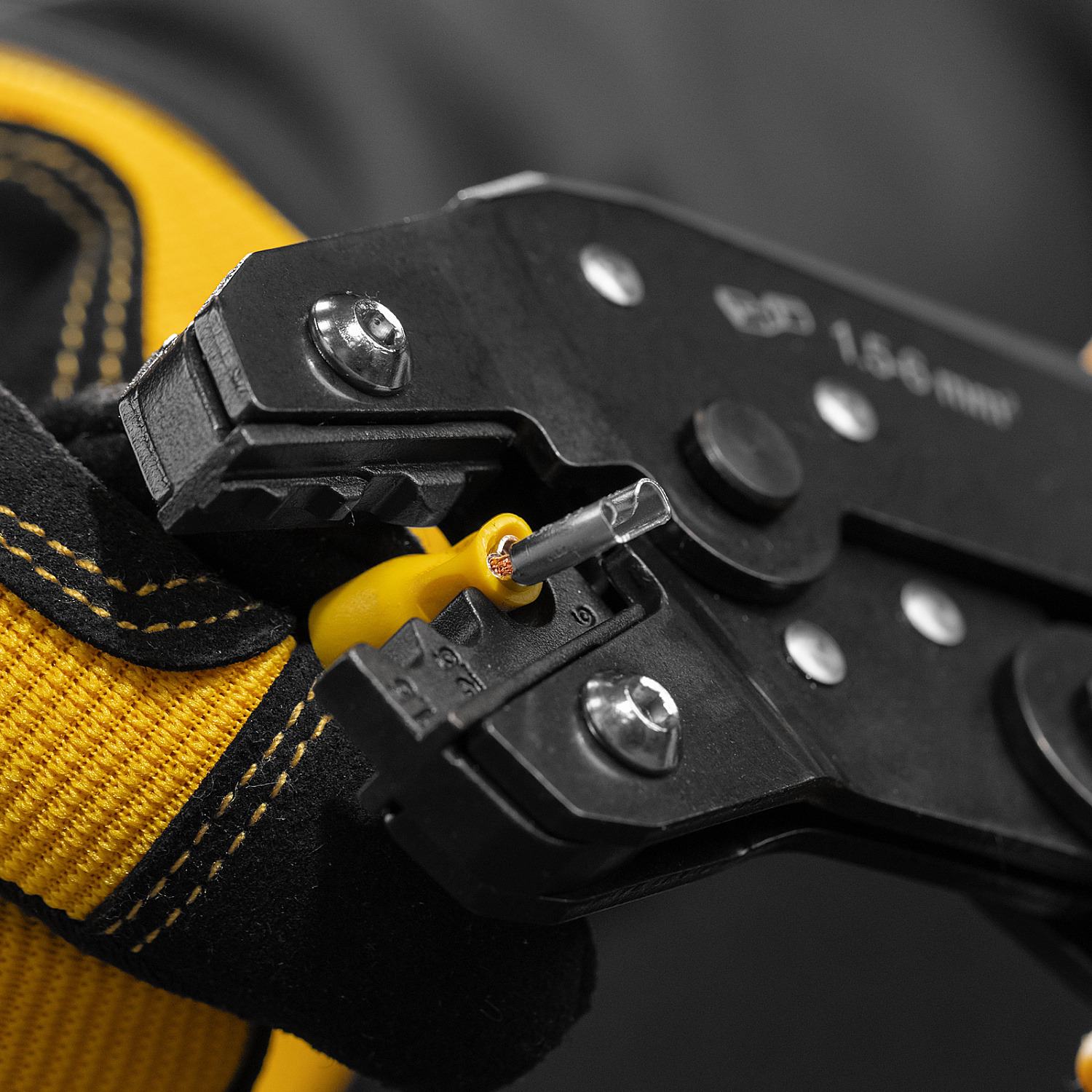 d581dad3e3faeec1abb3518f8073f923e9a48d28_17746_r02