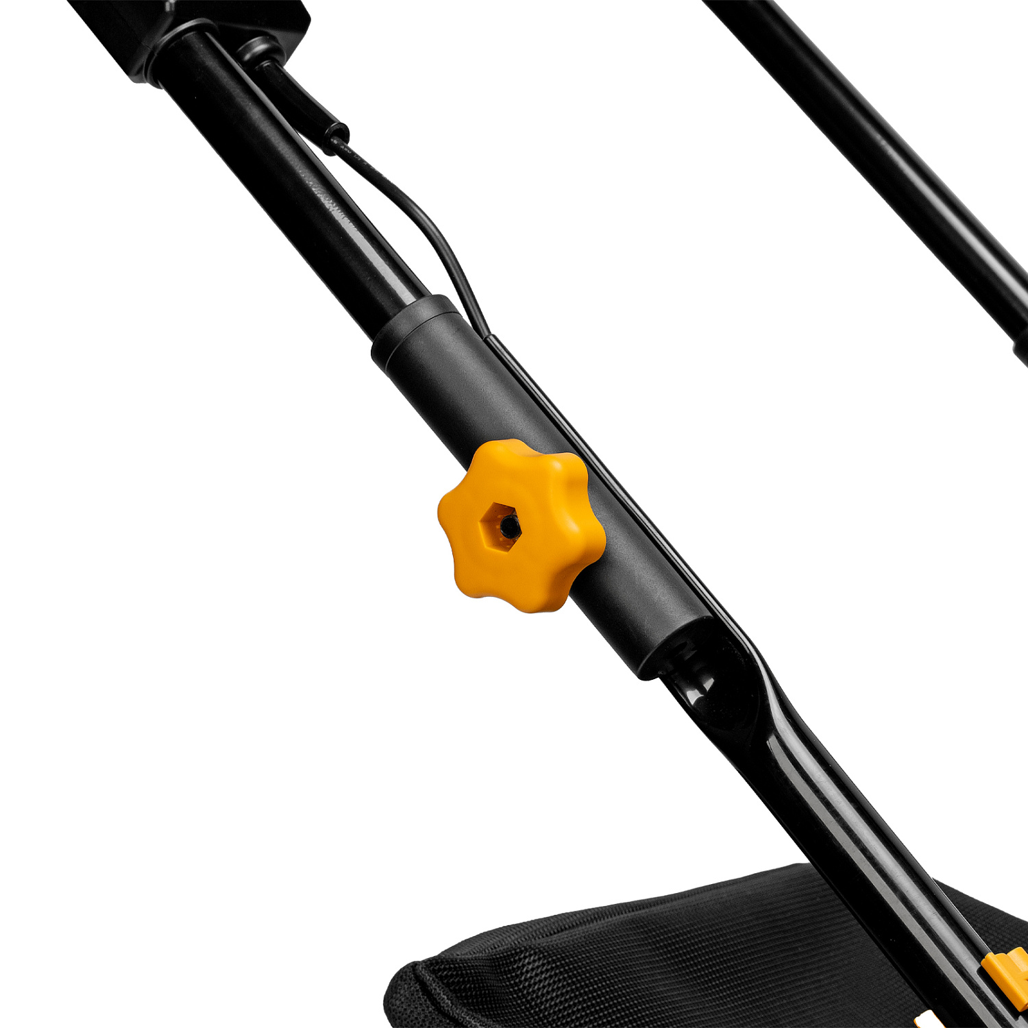 e80192c1cec12ab184e012977baddfe07ded6b5d_58920_005