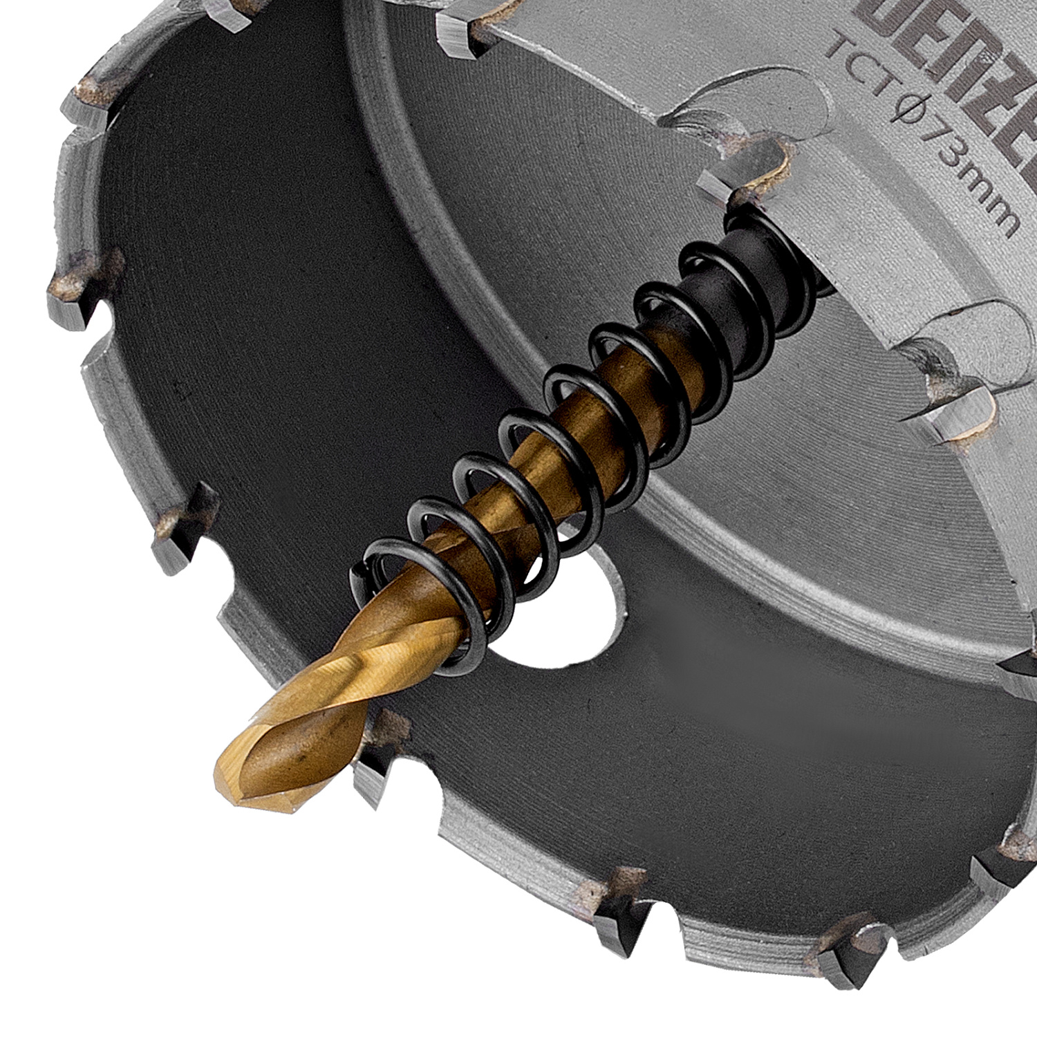 682d5adfa41b1e204676650664a8265976bb8fc7_724021_004