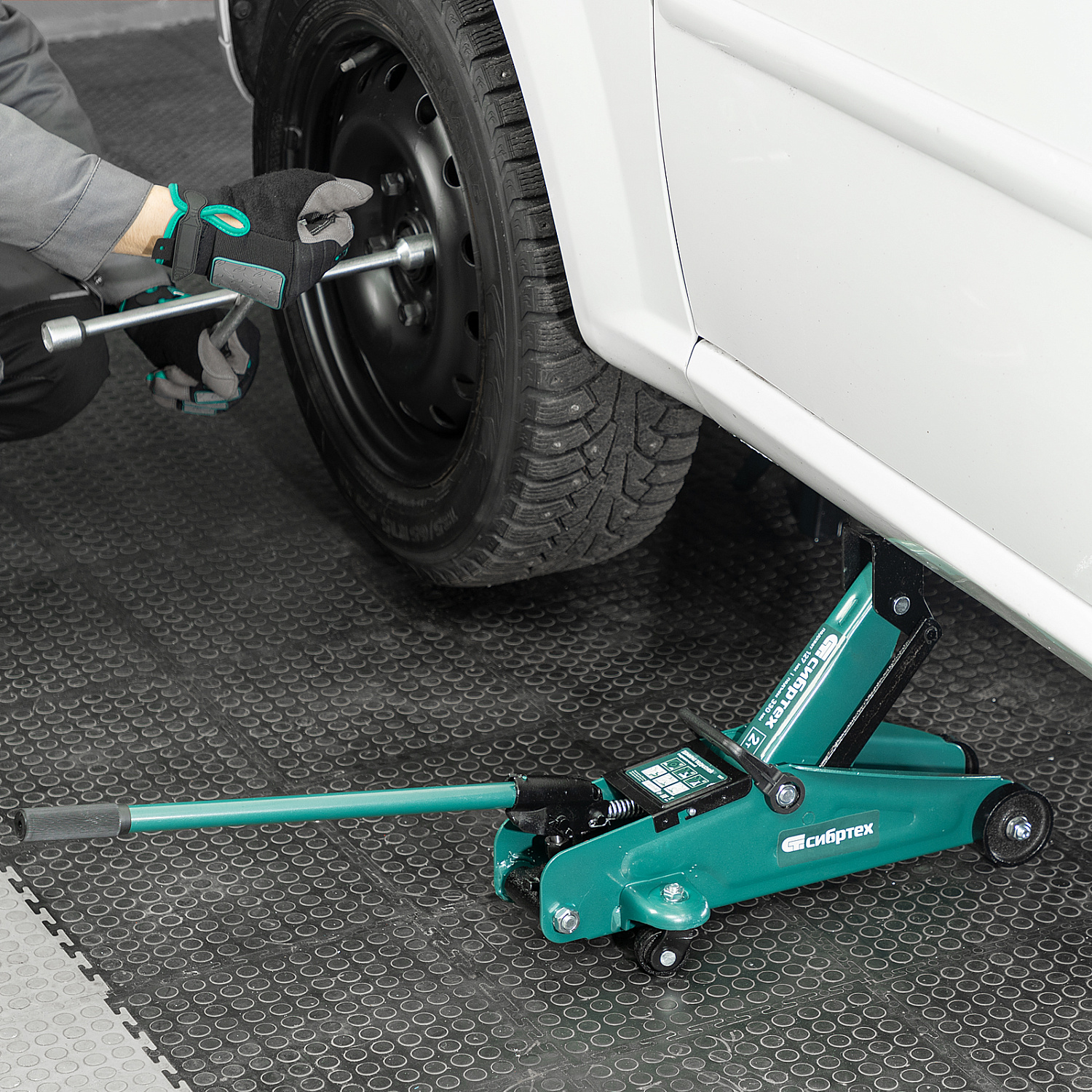 d2bd8a3d10efa7075106fad7e7939a003371ab57_50832_009