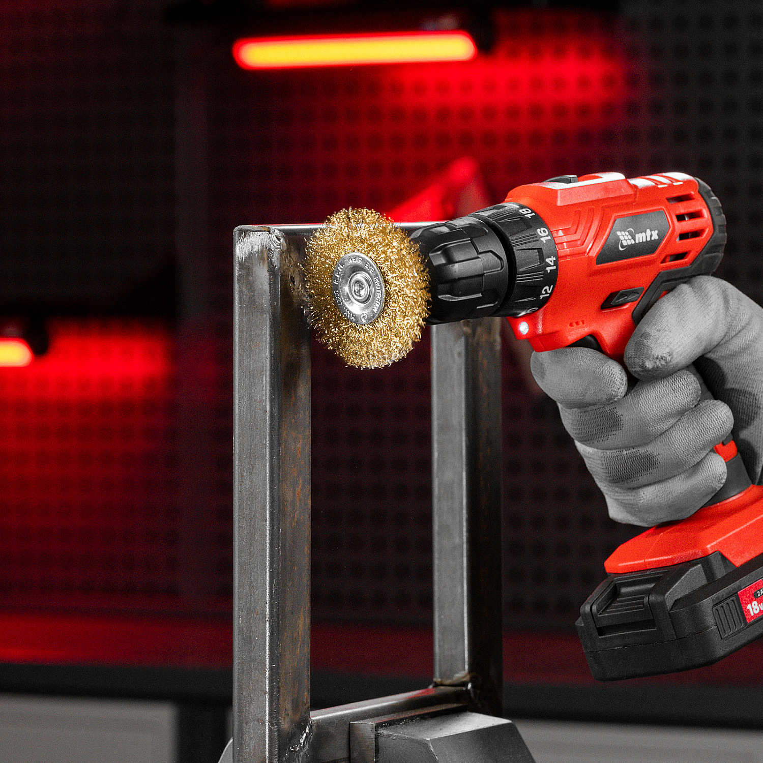 28b78c91b4ad0045a5f3839d68eacdb797065a51_74496_r03