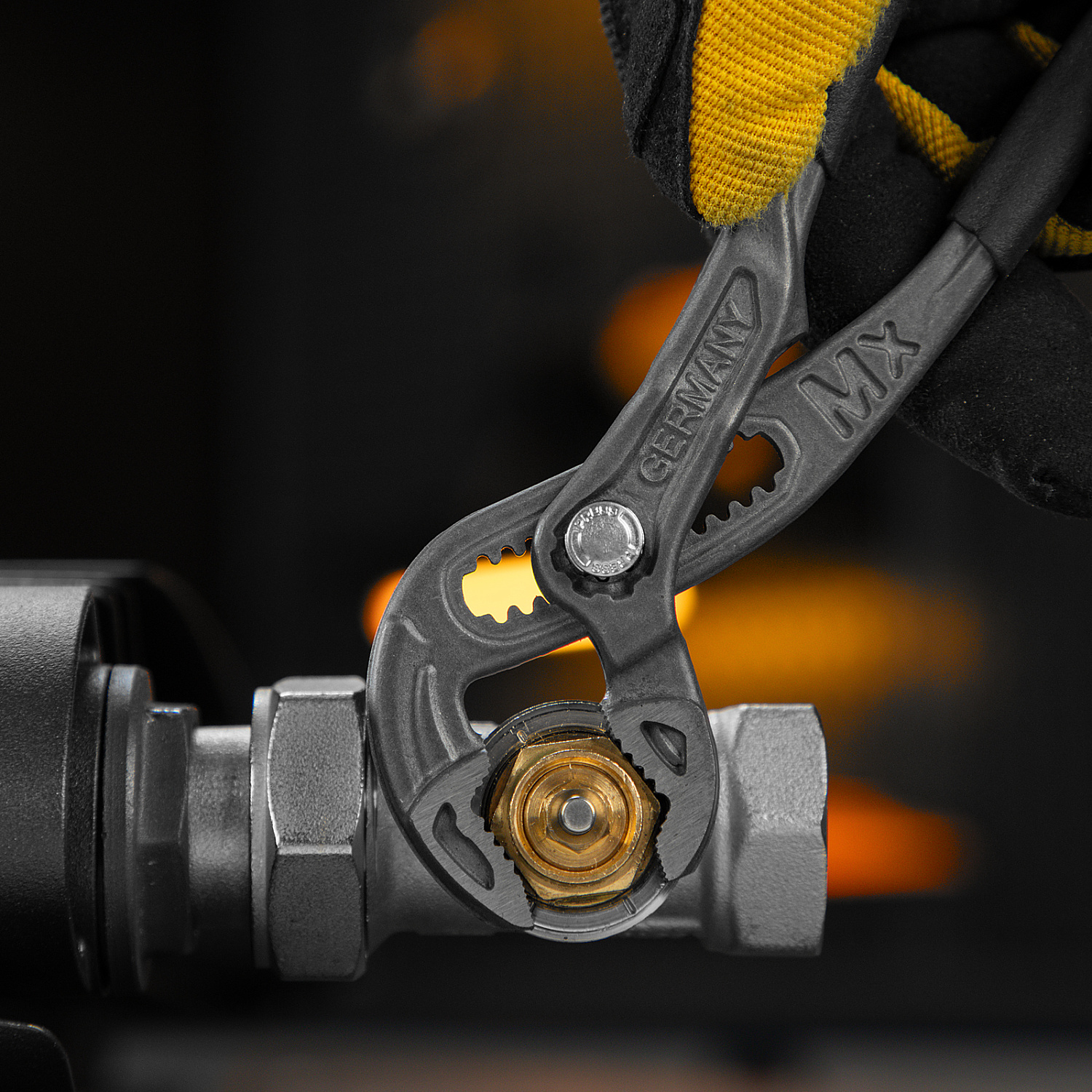 e9470f927d7115d2fd3e53f9456bba2c6153ca32_17905_r01