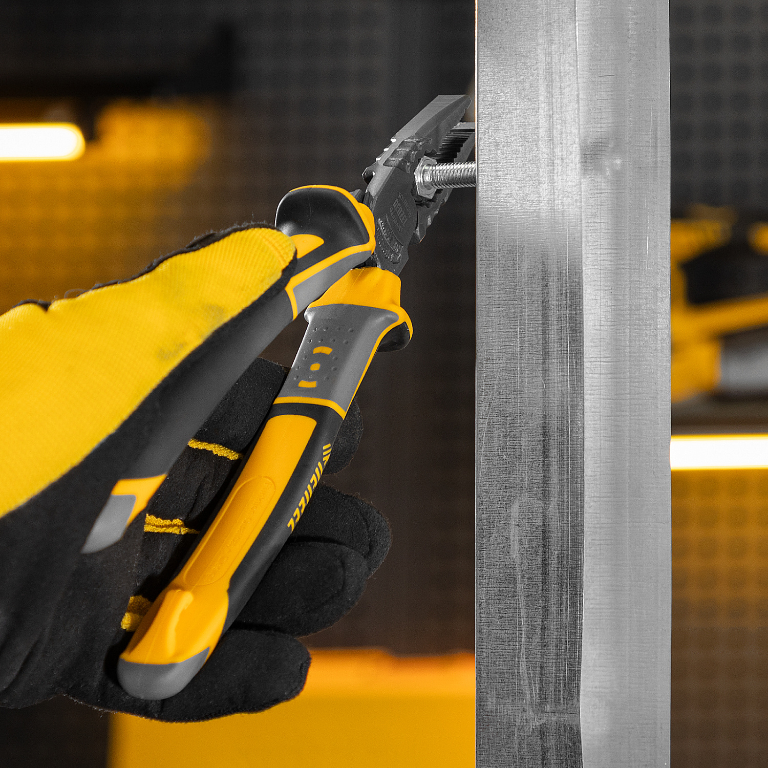 a30b0cce68db0378e97ab5c3a8bcb31b4d2beb97_17082_r08