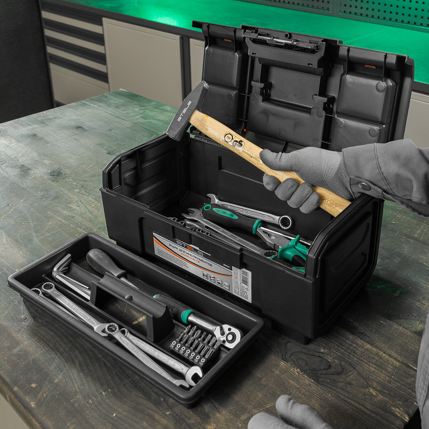 ea812bc1fff9da8af5f8173a79dba96e1b353b4c_90761_r03