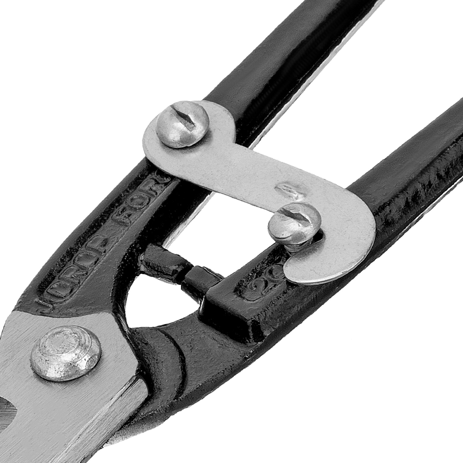 7ad2cf70ccf354bbb1c3830ba7e4451453d32881_783125_004