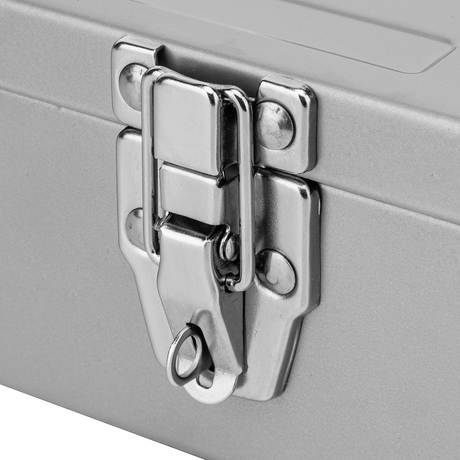 4df6432e5c618bae6b137eb780d6bc9f58592a91_906055_007