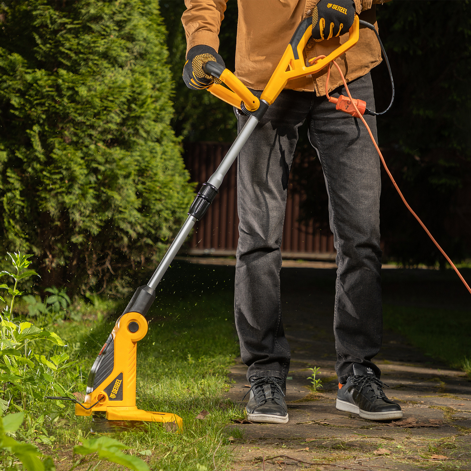 51c102678477a0360faa0513007738aefd5a6b30_96620_r02