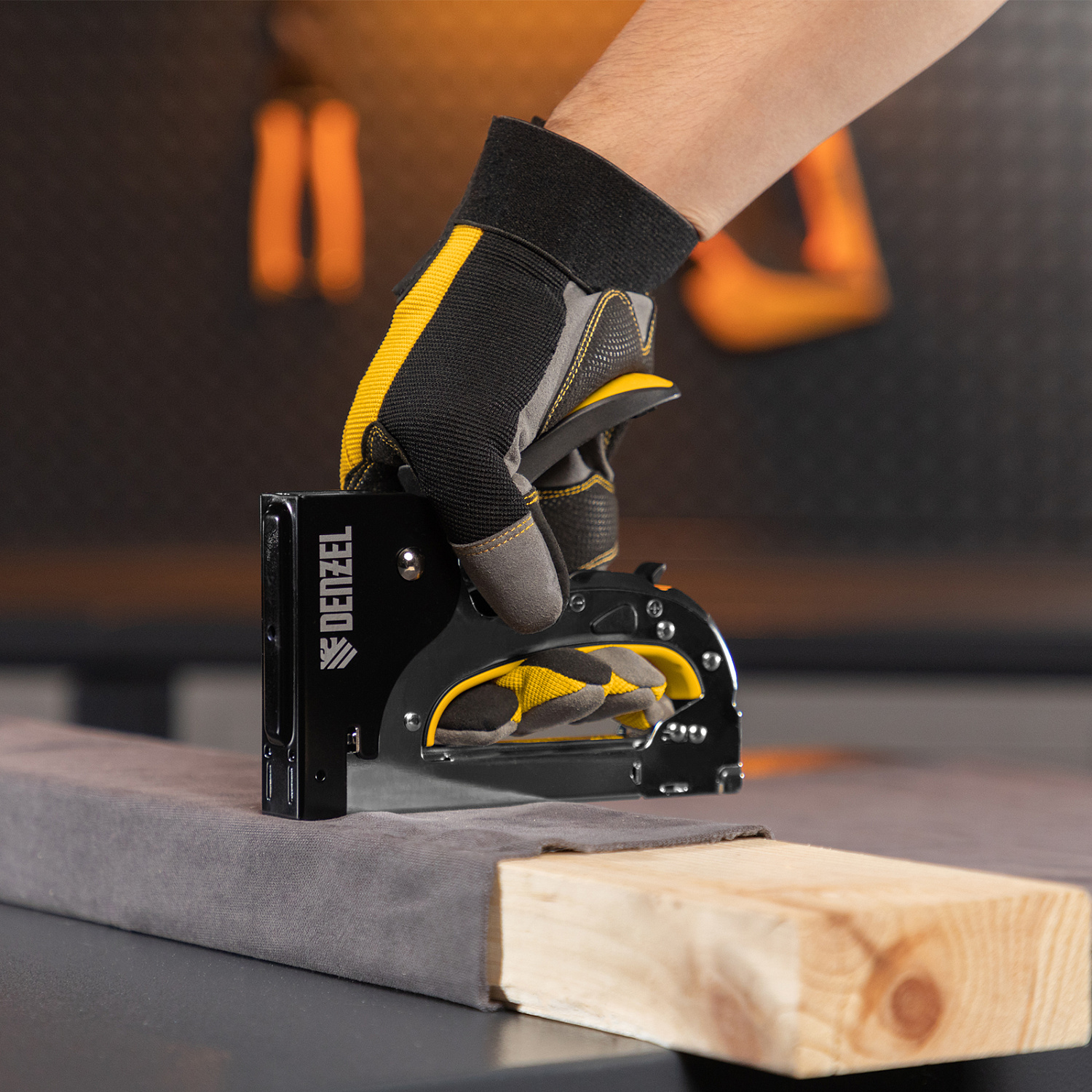 d37bf5e7cce6babceff14729e430775a4e241b83_40211_006