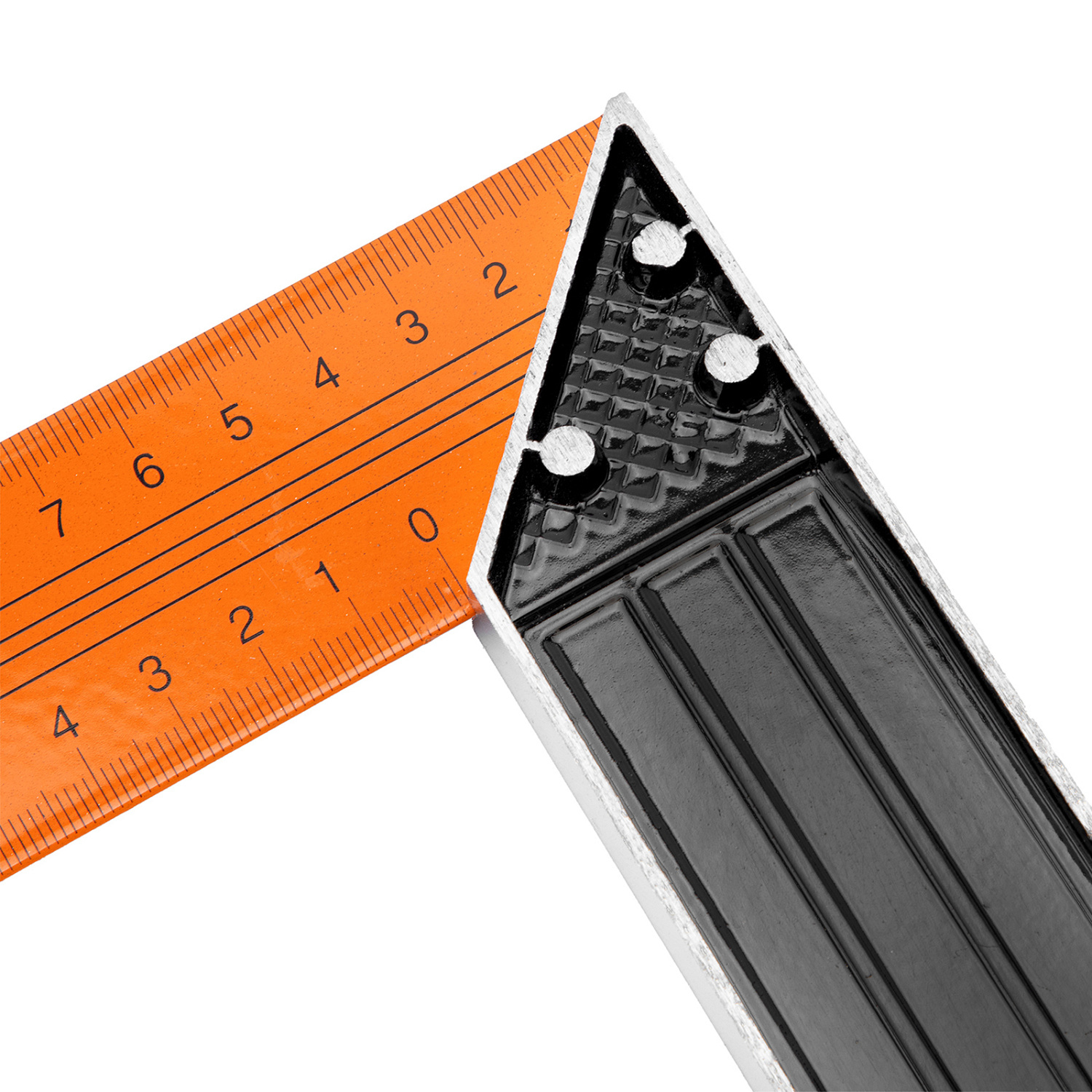 eede5ab5cb933b1daa4bf81ca67907c3628a72ac_323465_002