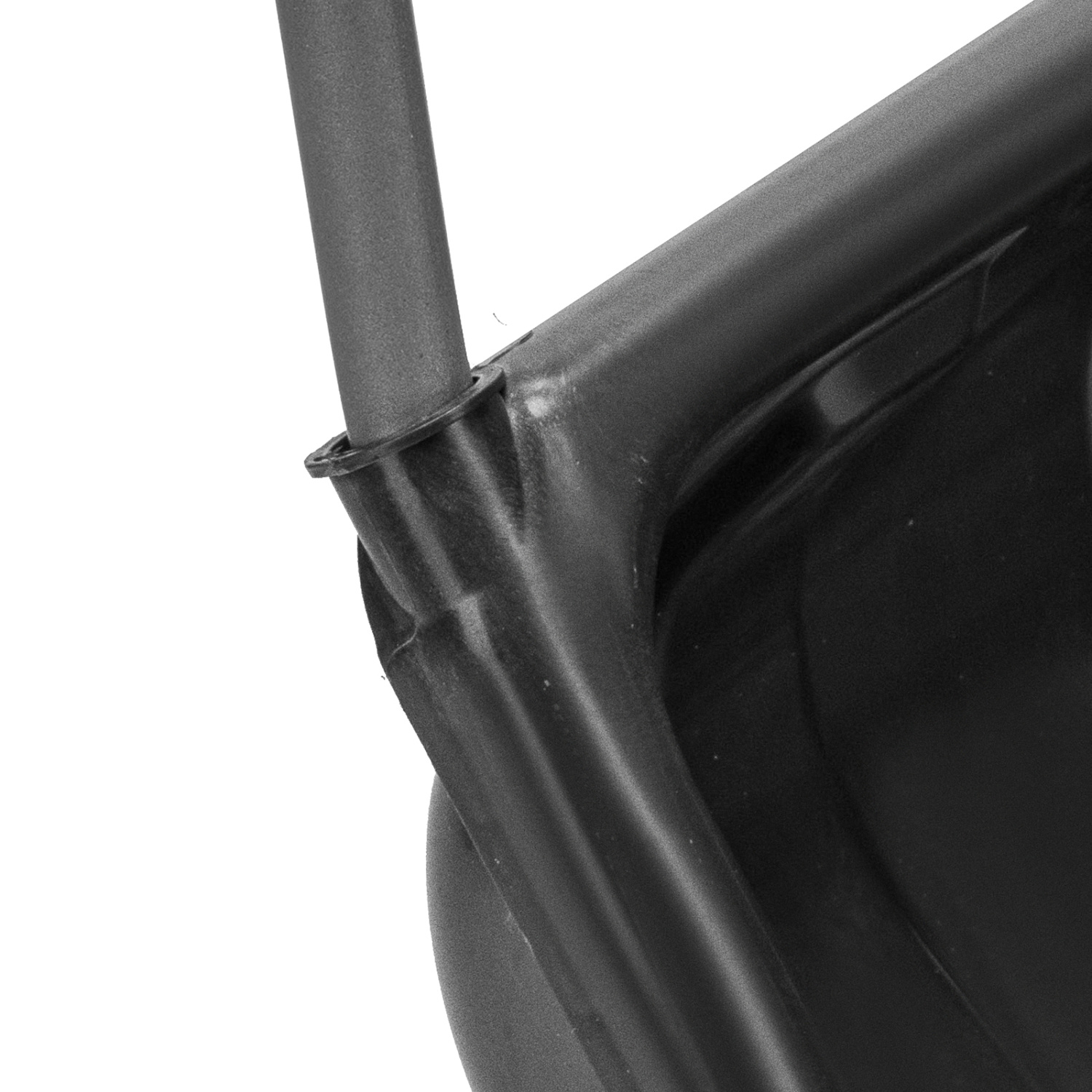 e5b51efade367b8f55347001971c55e2a9993fc2_615935_002