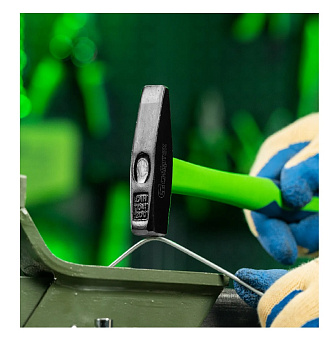 Молоток слесарный, 200 г, фибергласовая обрезиненная рукоятка Сибртех