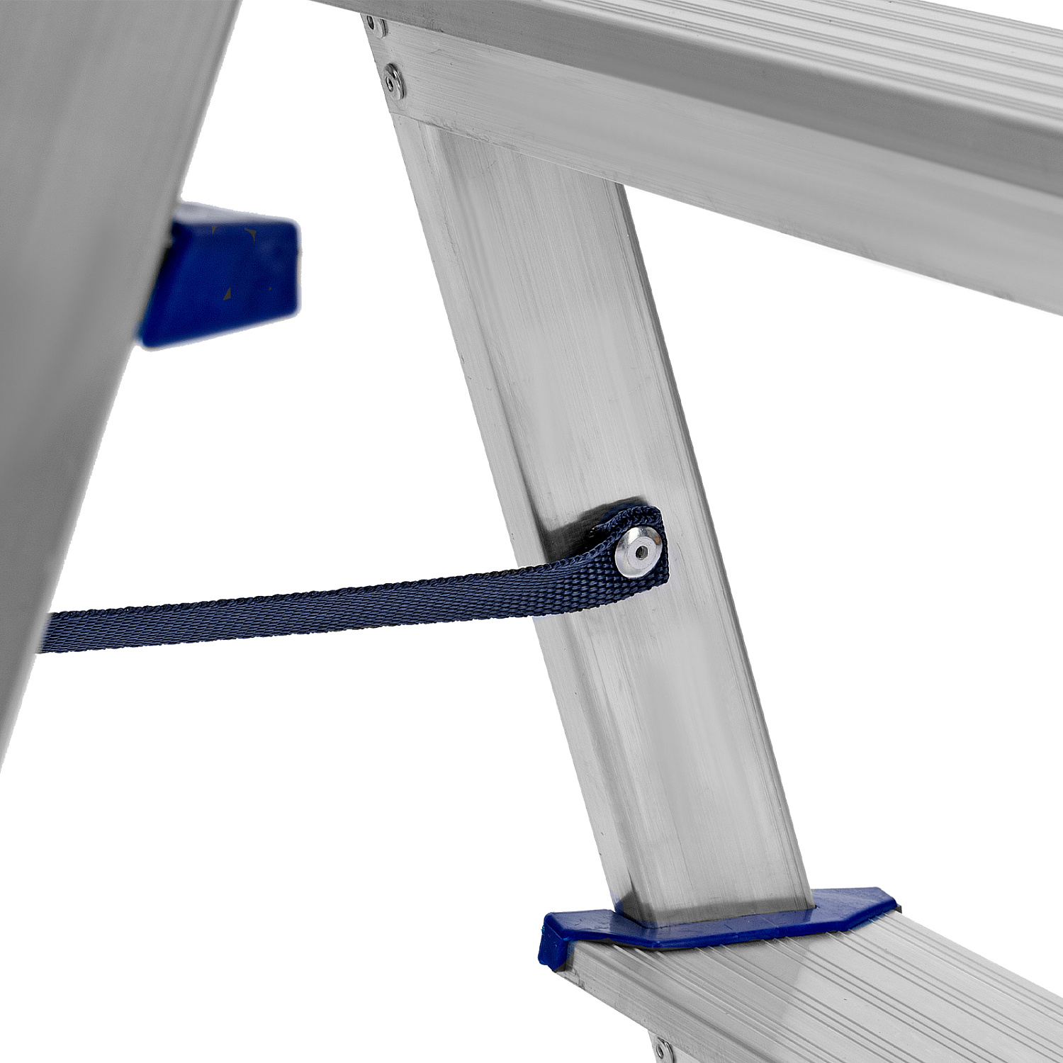 c8227c72f15eeb28869fcfa9e2426b5fd17a2fb4_97923_006