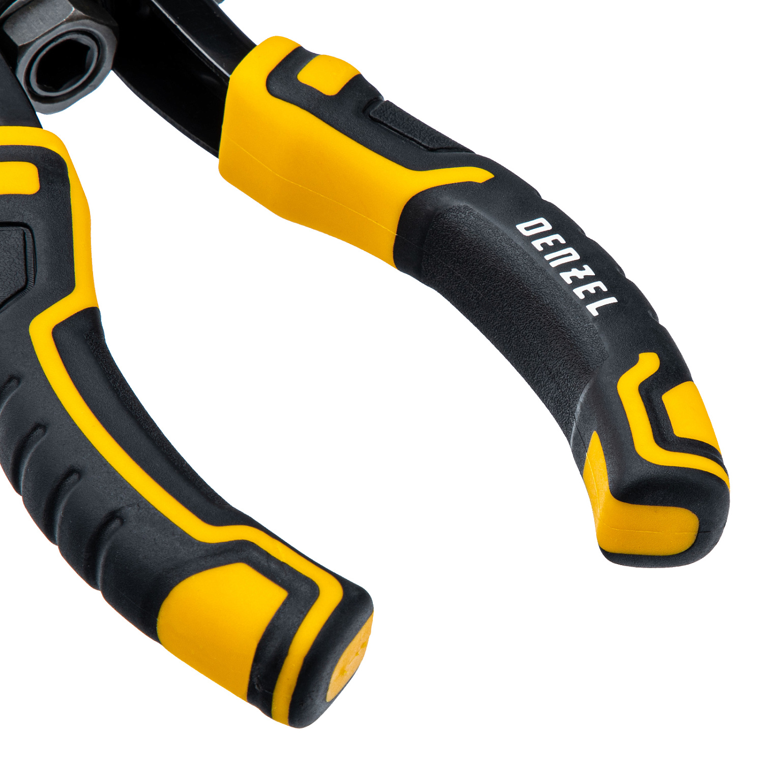 7515443924c7b789cfba05894c93ed4e3cb52aa9_40500_006