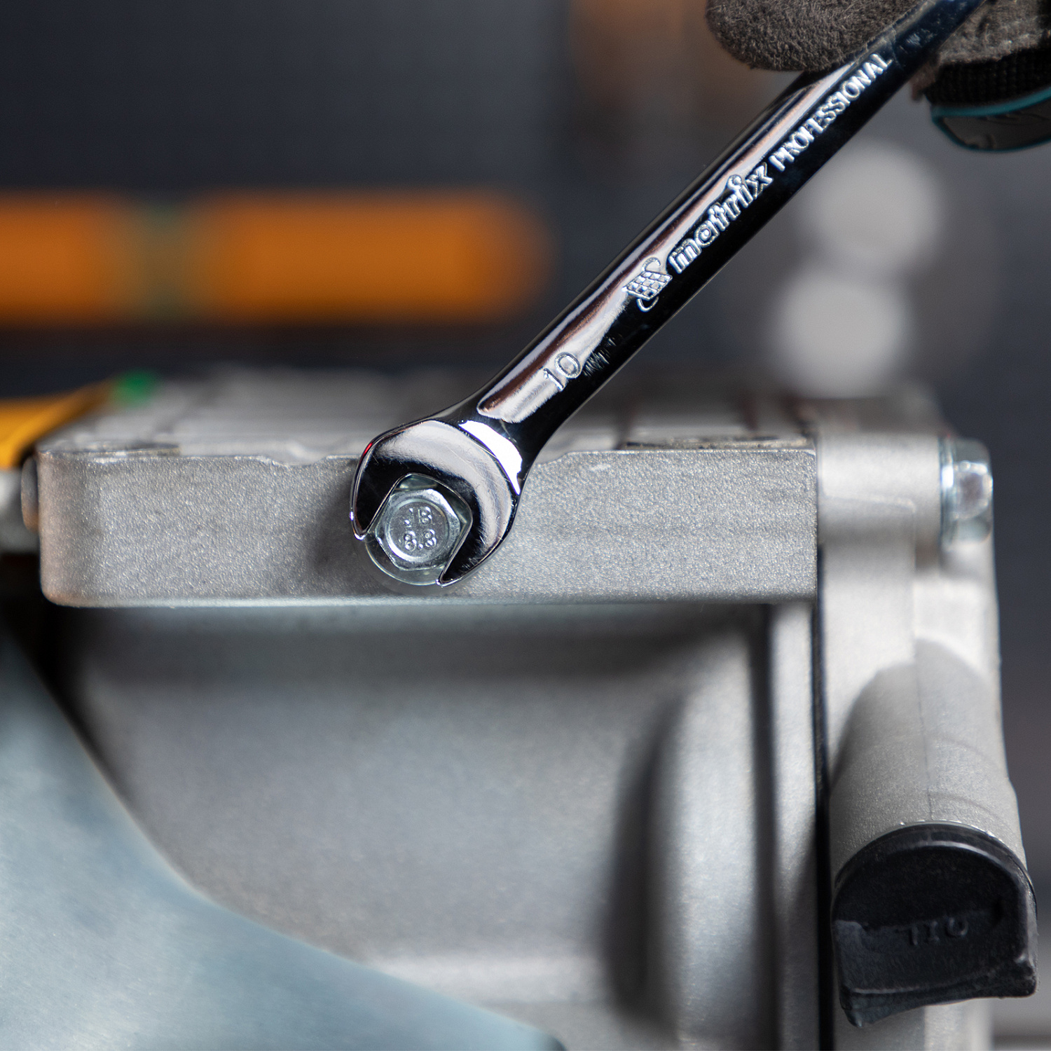 50e9dc5f73425710bd3e6cc93d110ae6d319fb93_14897_r17