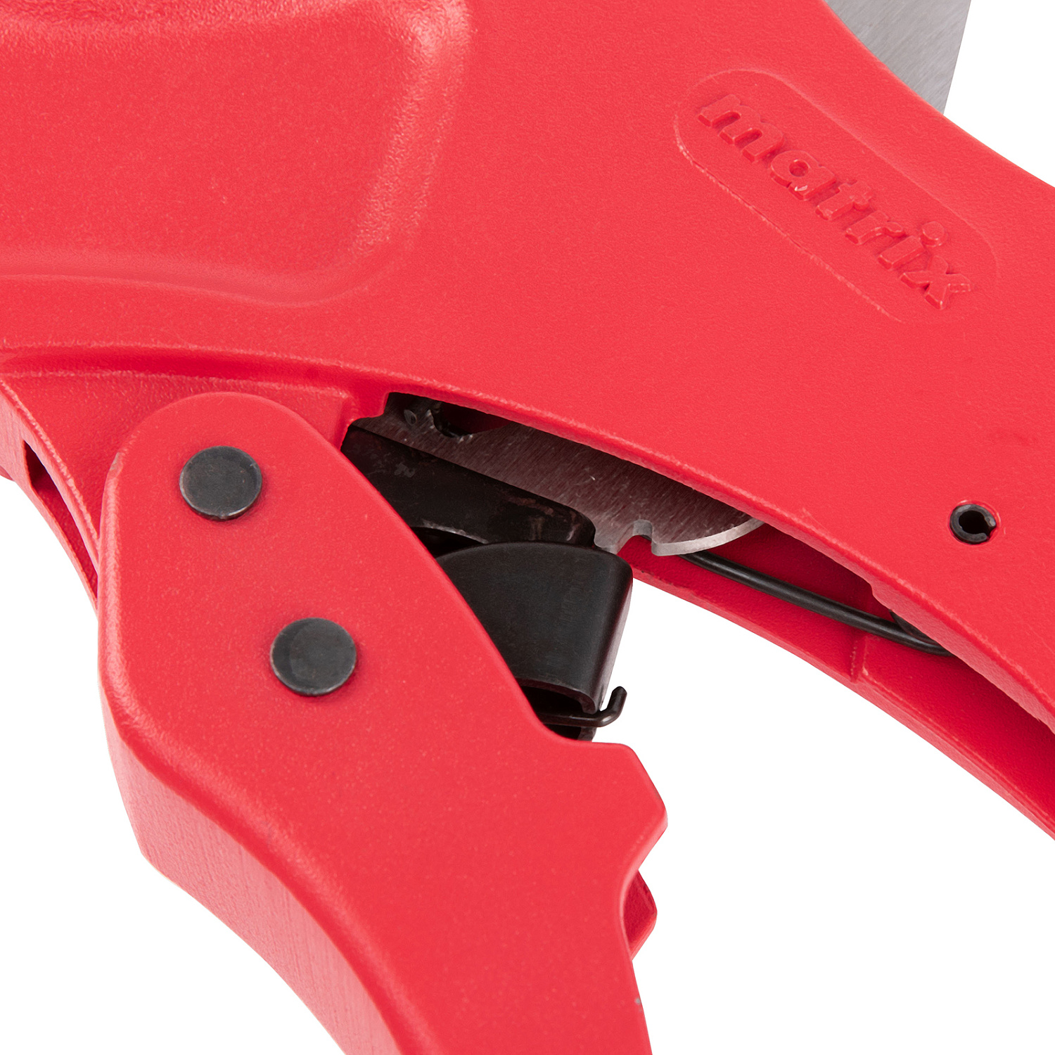 Novinka_Matrix_nozhnitsy-dlya-rezki-izdeliy-iz-PVKH_78411_78419_web_01