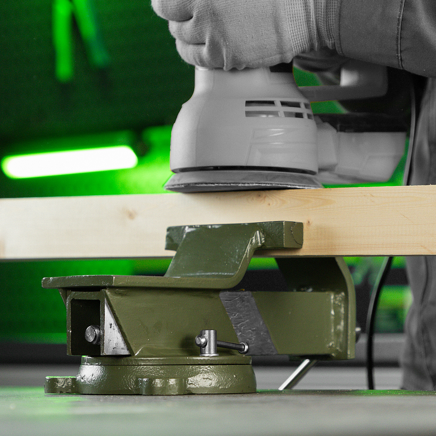 5825f4bcafe9e4d307345bb0853d659199b81ef6_18619_004