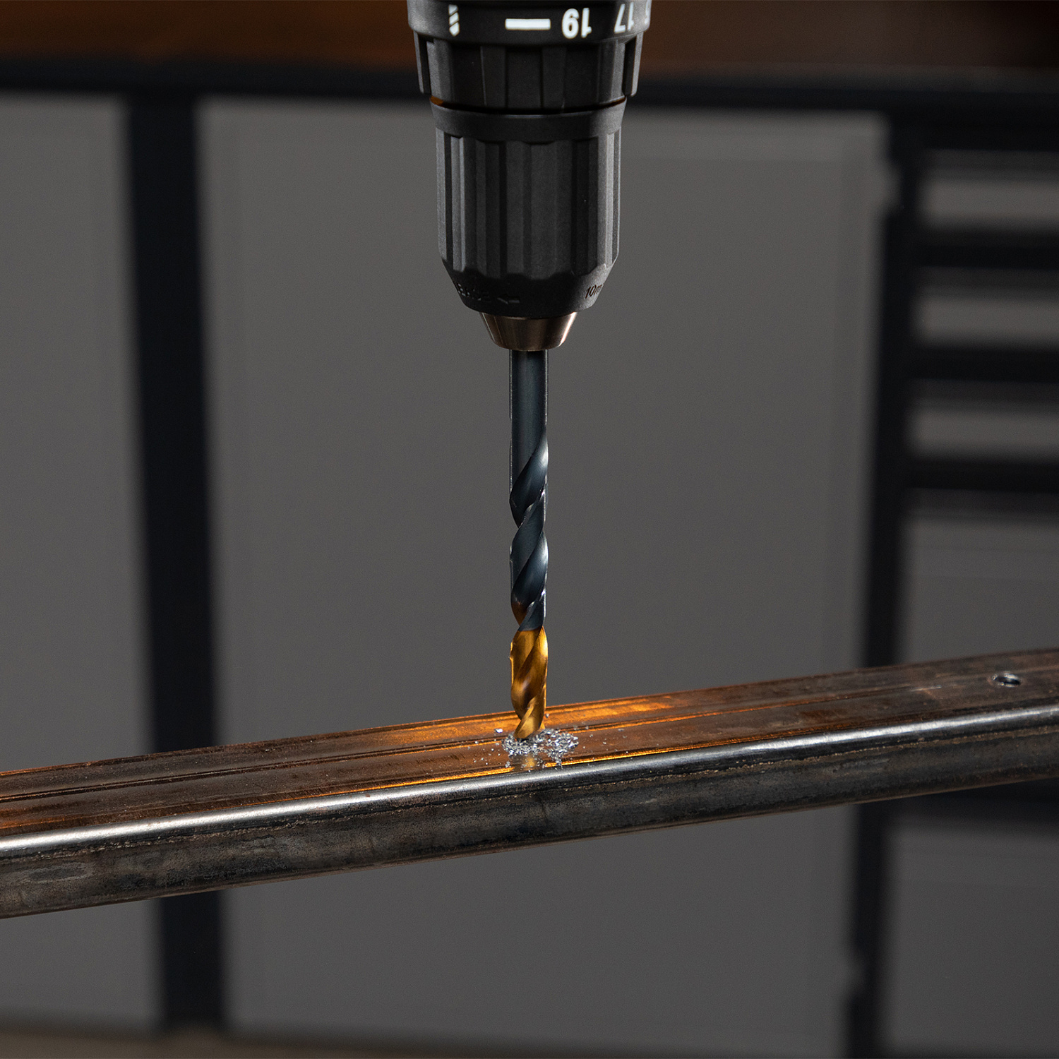 49ed46f4888d6052c788fb0c6de81a71696830fe_72323_r02