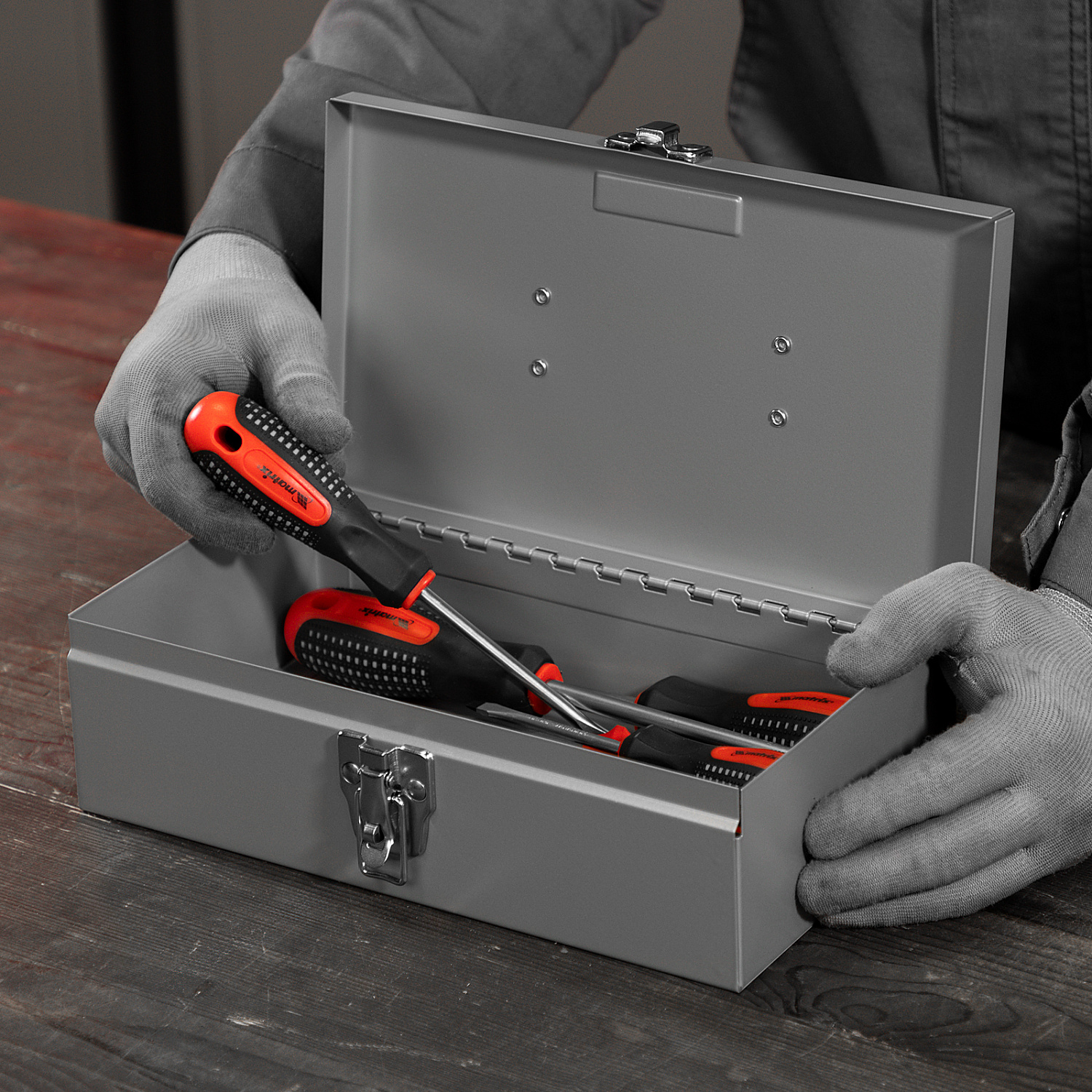 5b22e73a45f0f7f7f2ade022554ad8066dbe1fd3_906055_r02