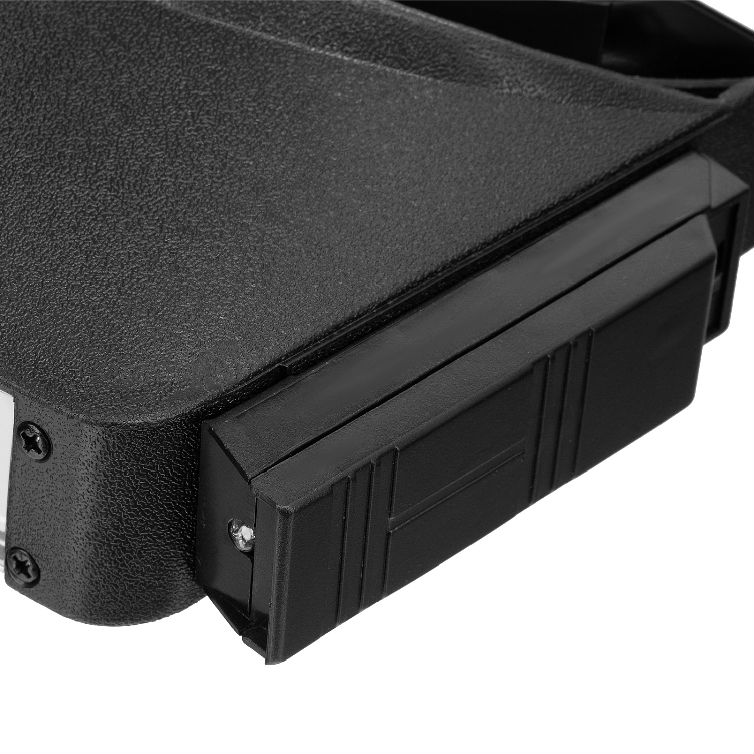 fe83f63448ffd210c15672491f50e5a517395c13_913825_7