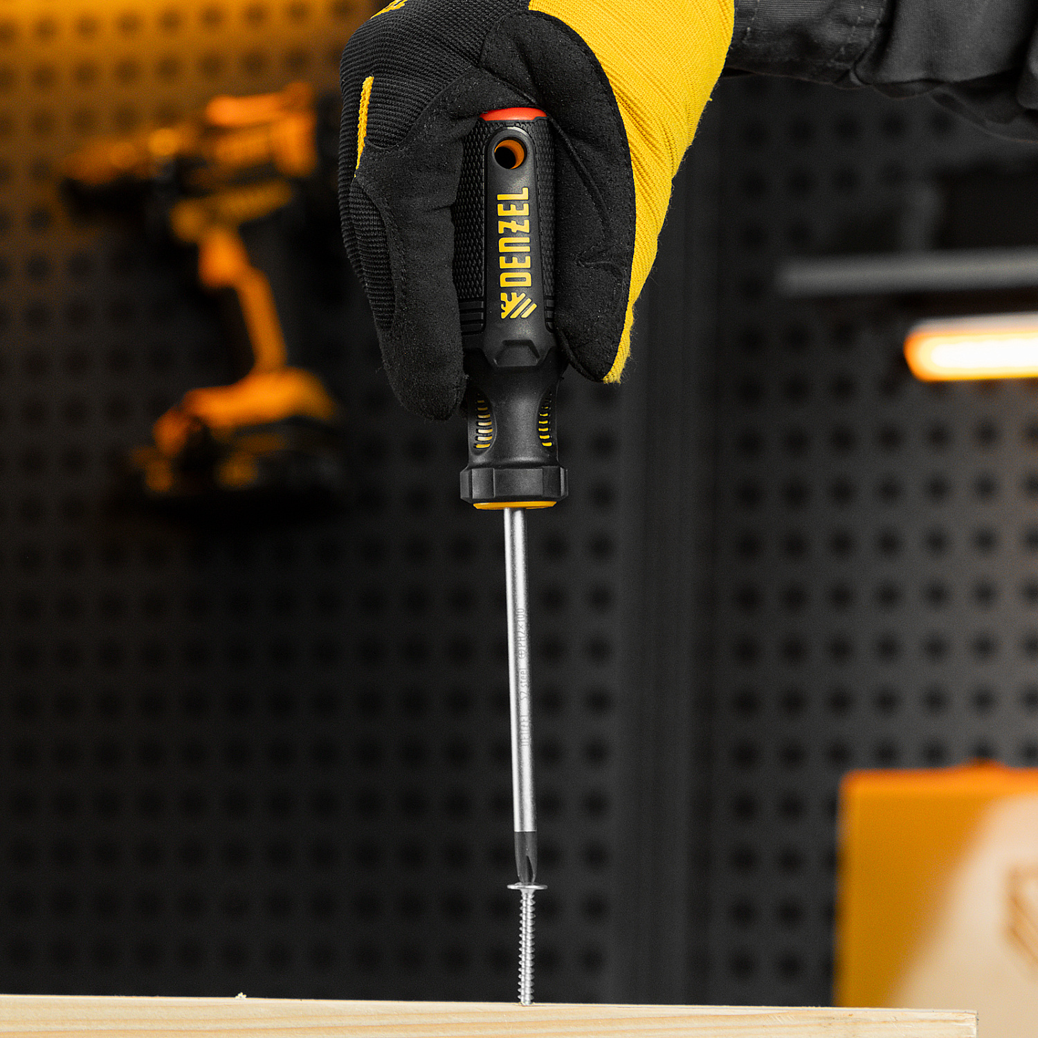 9d5764ca9b551a85aa6c0f5c1e19abc3bc793456_122117_l01