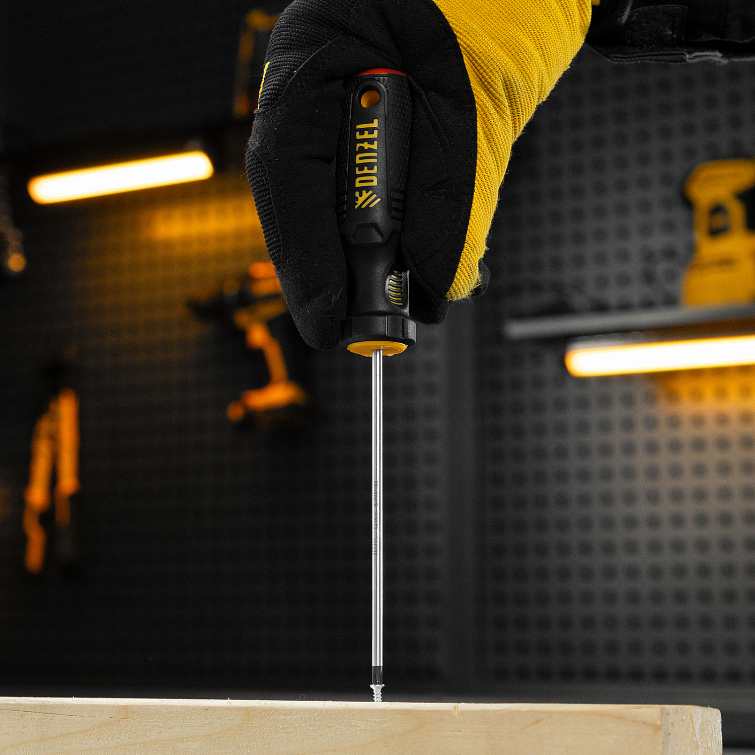 660a5afe8e59e06a1891c7c7d3ec4c06d3bf46a9_121727_005