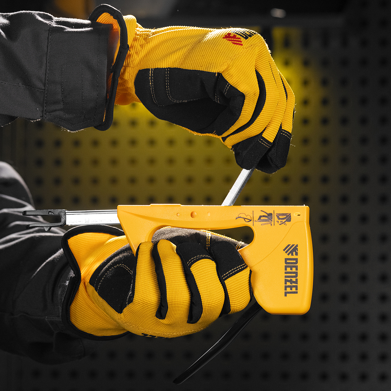 0f9fe56a2d88e127246670afbdf1f22e31ed9599_40221_005