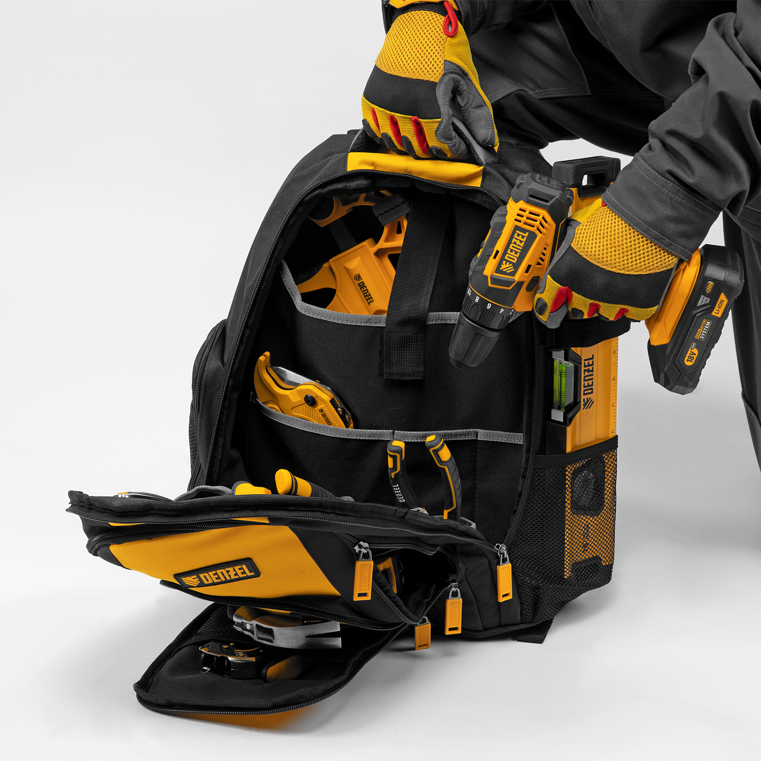 b15950ecb3ed49df4cc5885d2c7a9757a73c900b_90296_12