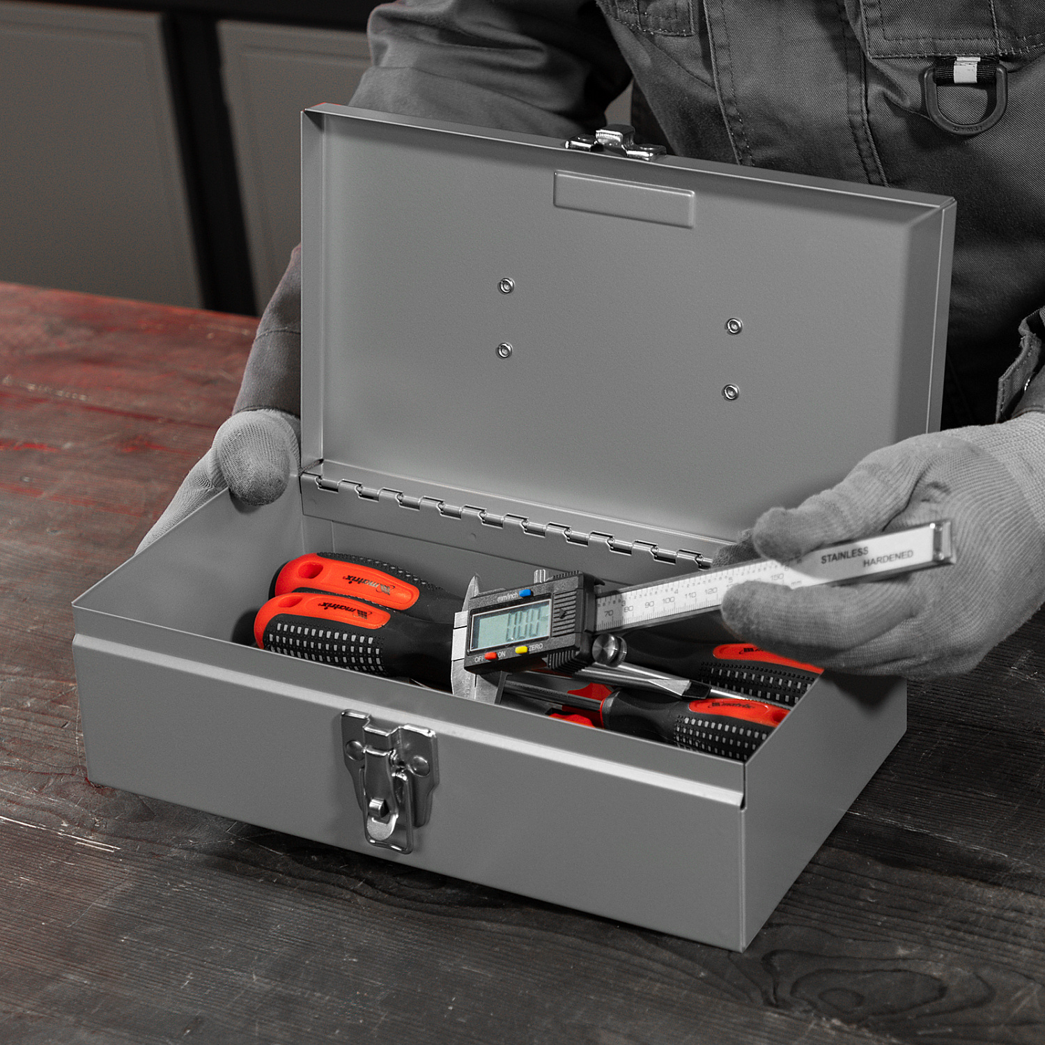 43a6c9bde8f6de6daa84f08a9d01cea586e7caed_906055_010