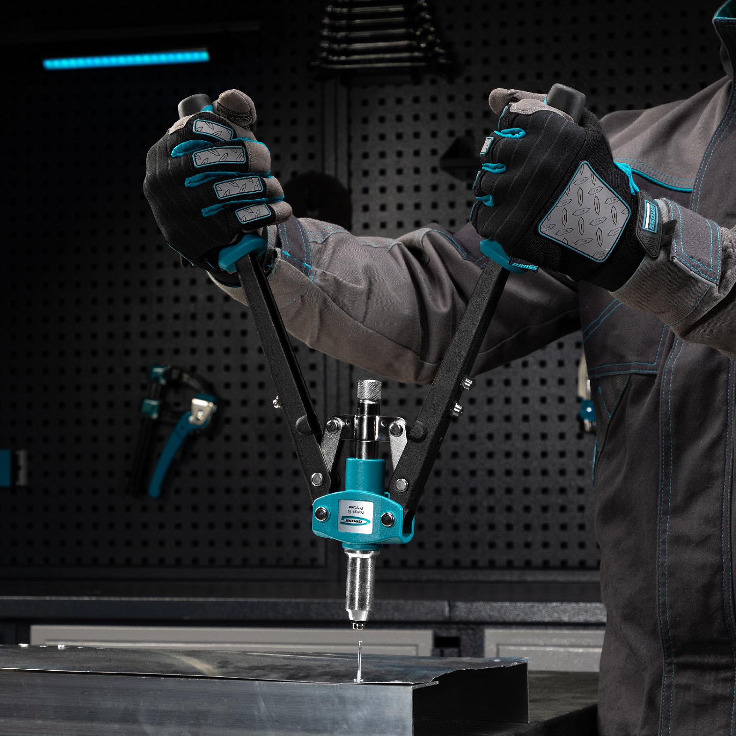 c0e2869c9ca9781f3d9f38e5b9d94d98c0d41fdf_40407_008