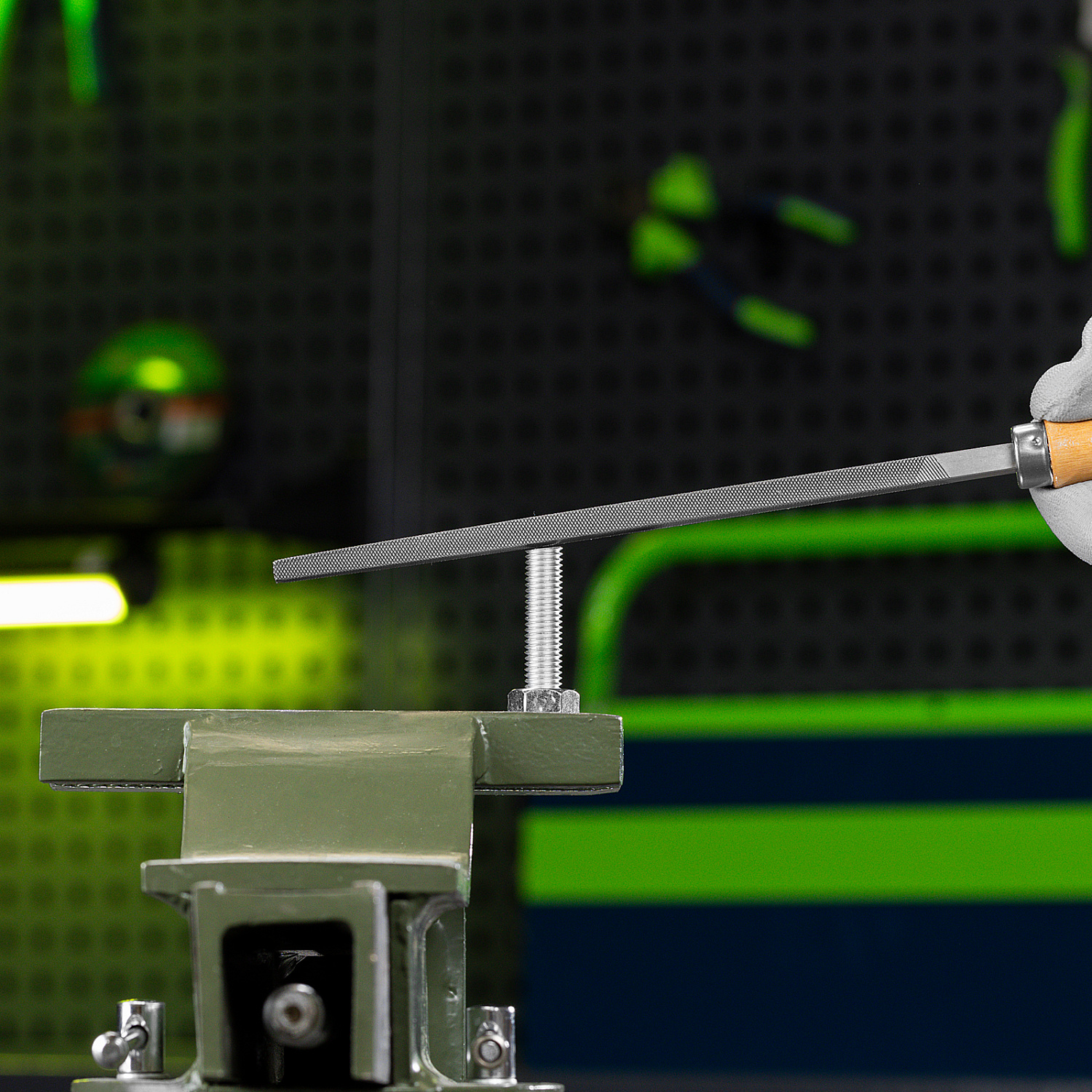 8e7dccbf44341dce4c193bffb438867d9c80aee8_16029_004