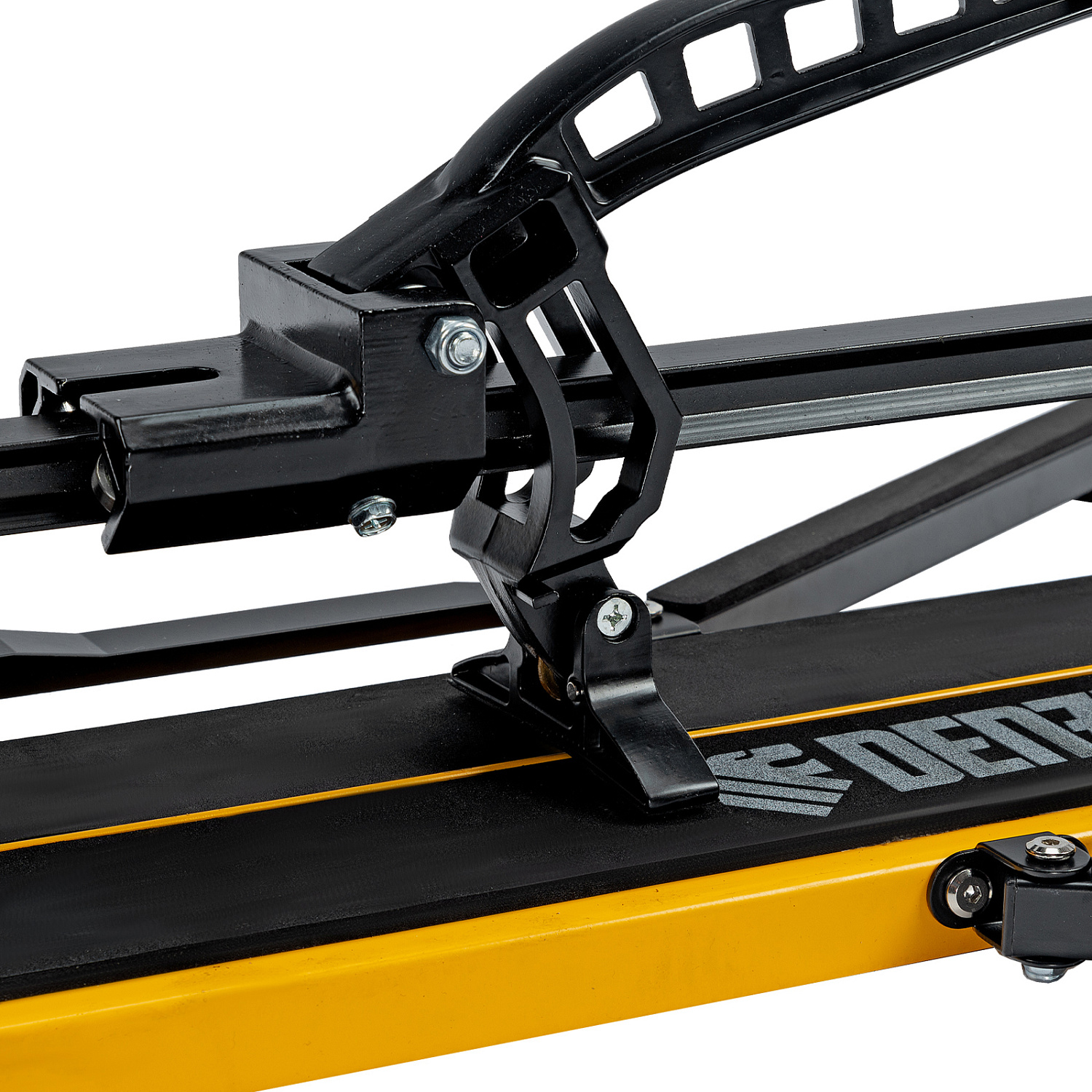 edbdd02b55381d6f6fa4b112123609c71c991f84_877016_003