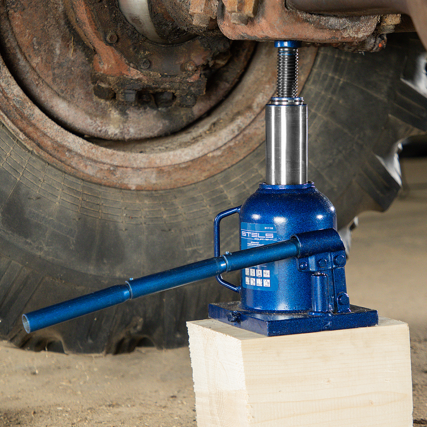 9fcb5fe707529a28cd26dea8f6cdf8ca10767072_51119_002