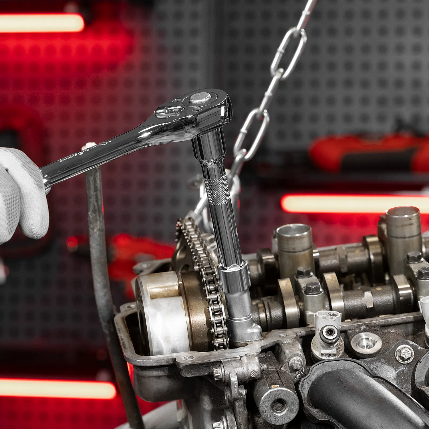 Набор торцевых головок, 1/2", головки 10 - 24 мм, с трещот. ключом, 12 предметов Matrix Набор торцевых головок, 1/2", головки 10 - 24 мм, с трещот. ключом, 12 предметов Matrix