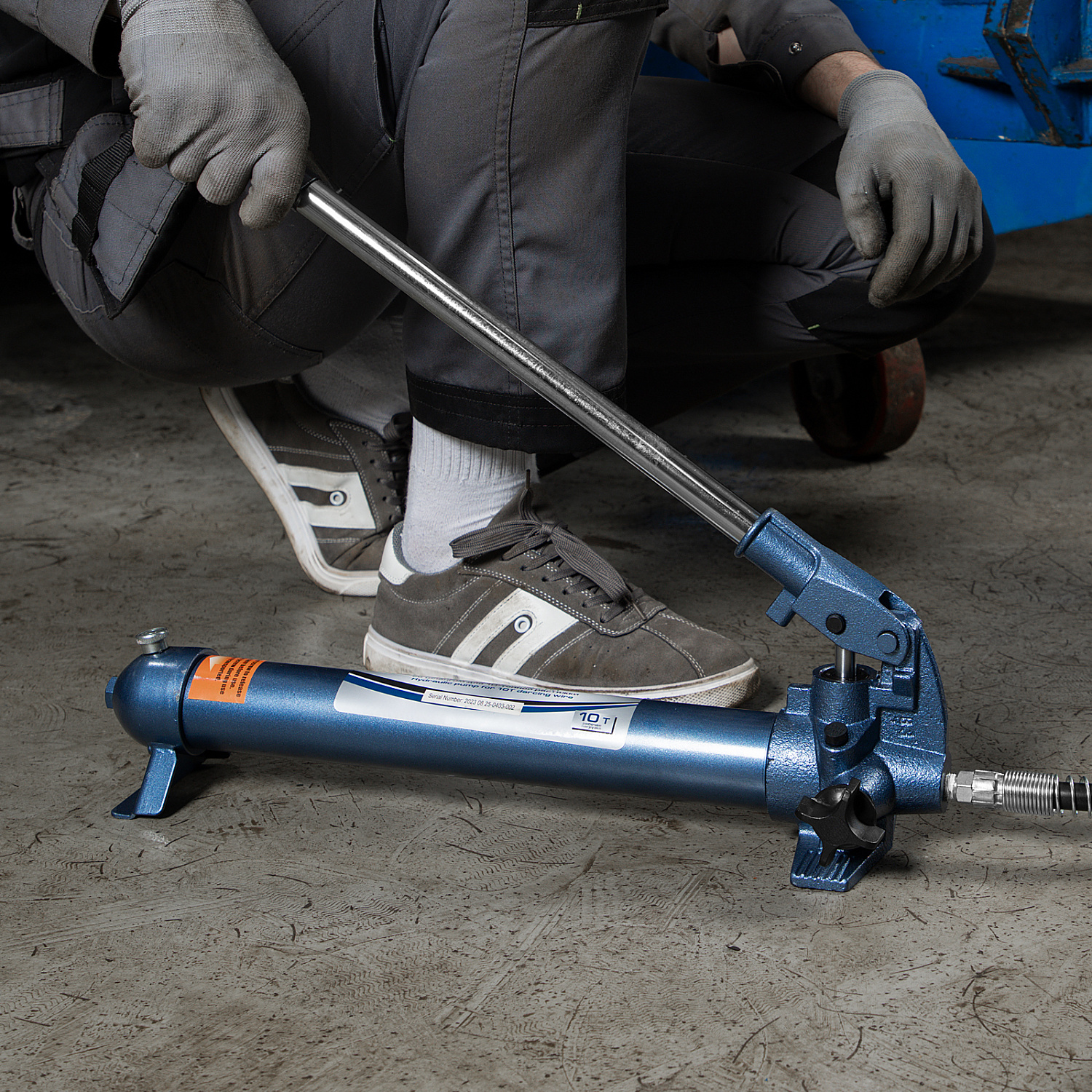 19285affd6f9b3a64eb7a796237fe20be876b448_51355_012